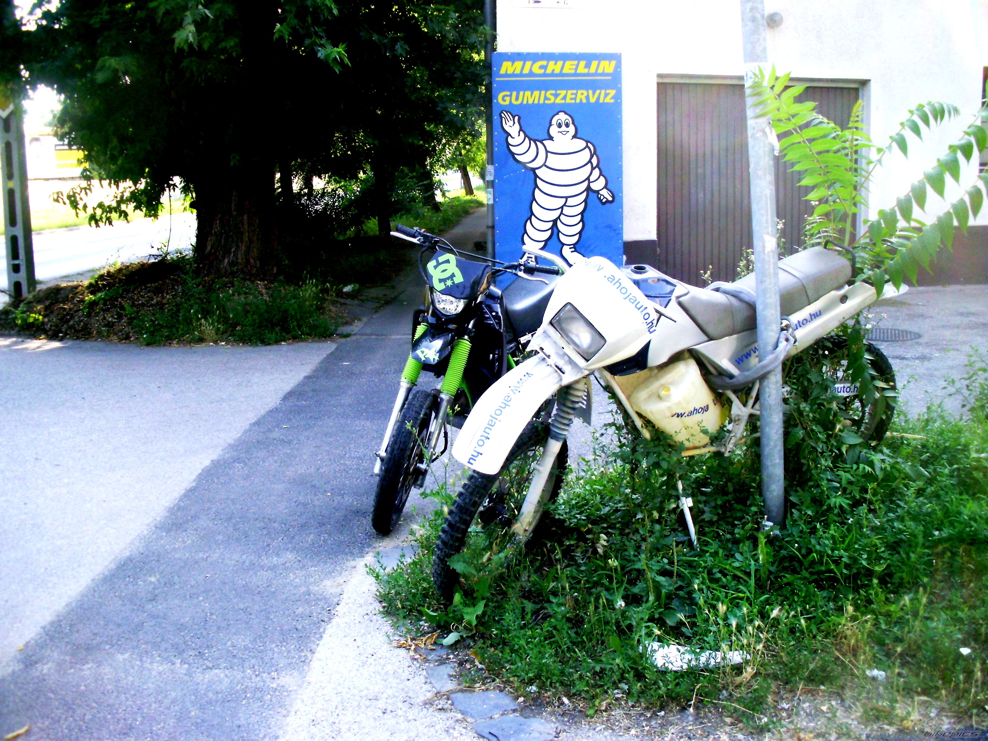 Photo 2421586