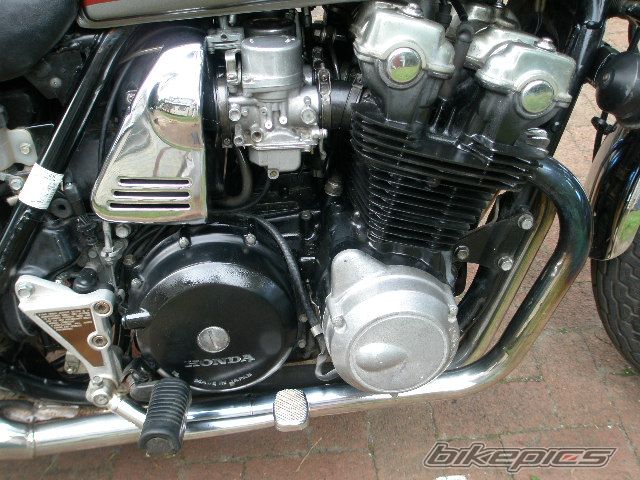 Photo 2421690