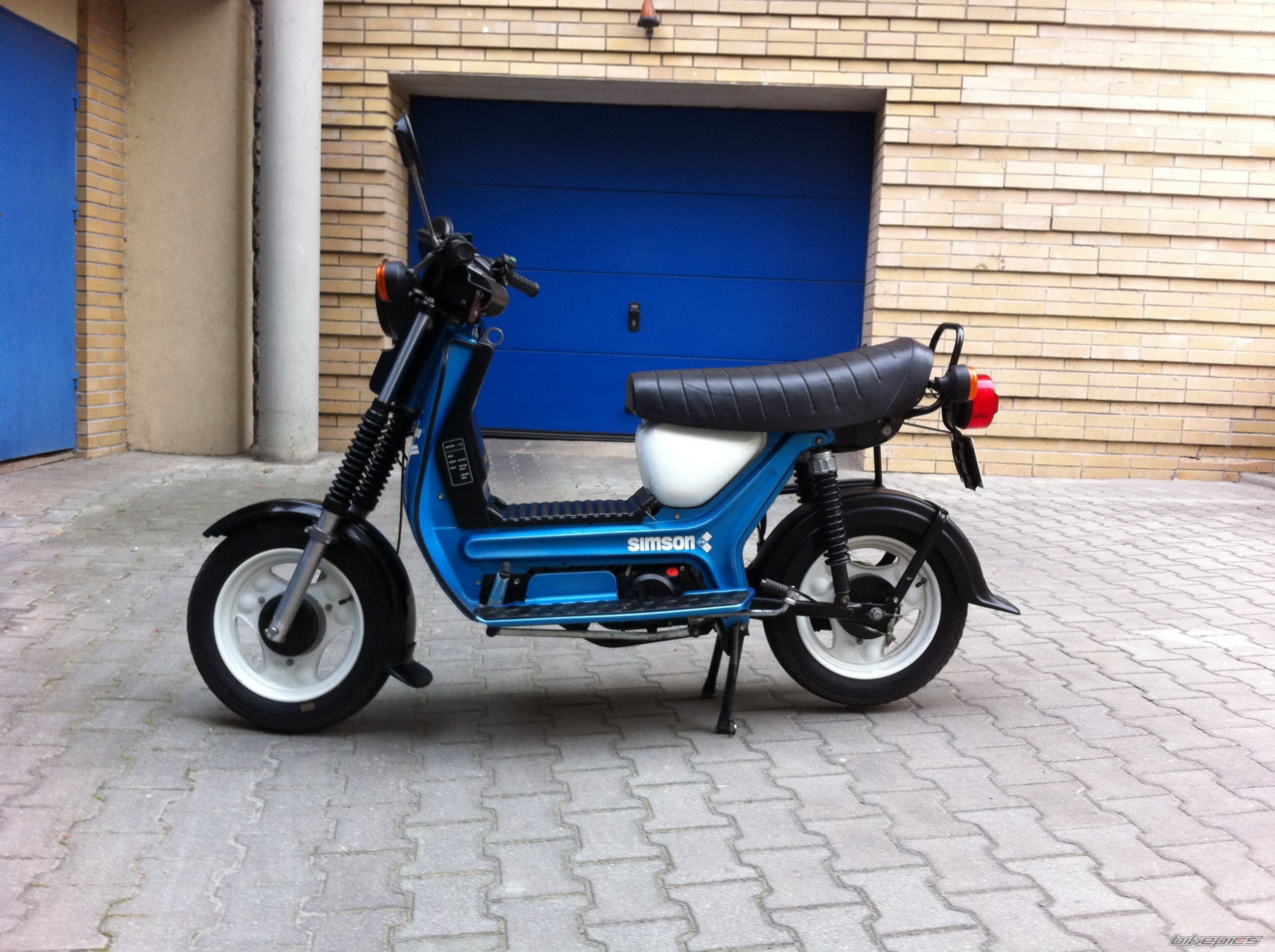 Photo 2421760