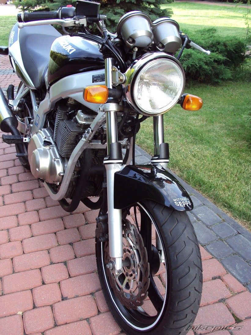 Photo 2422381