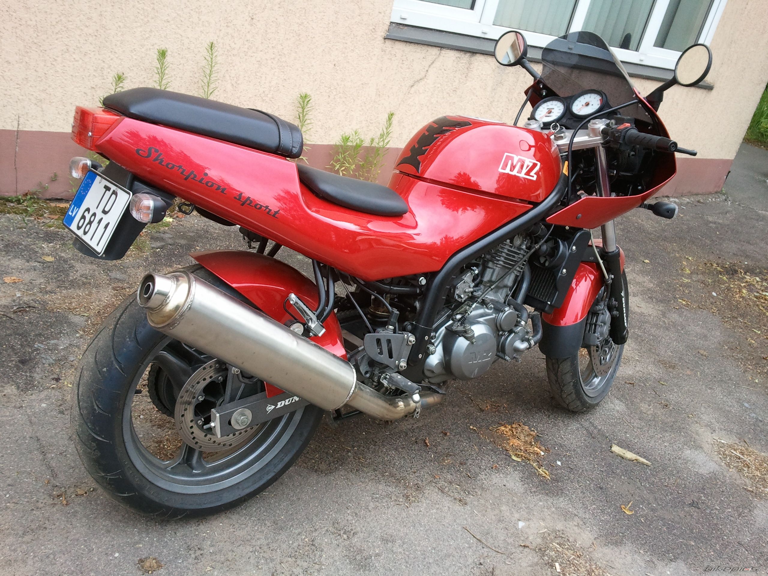 Photo 2422454