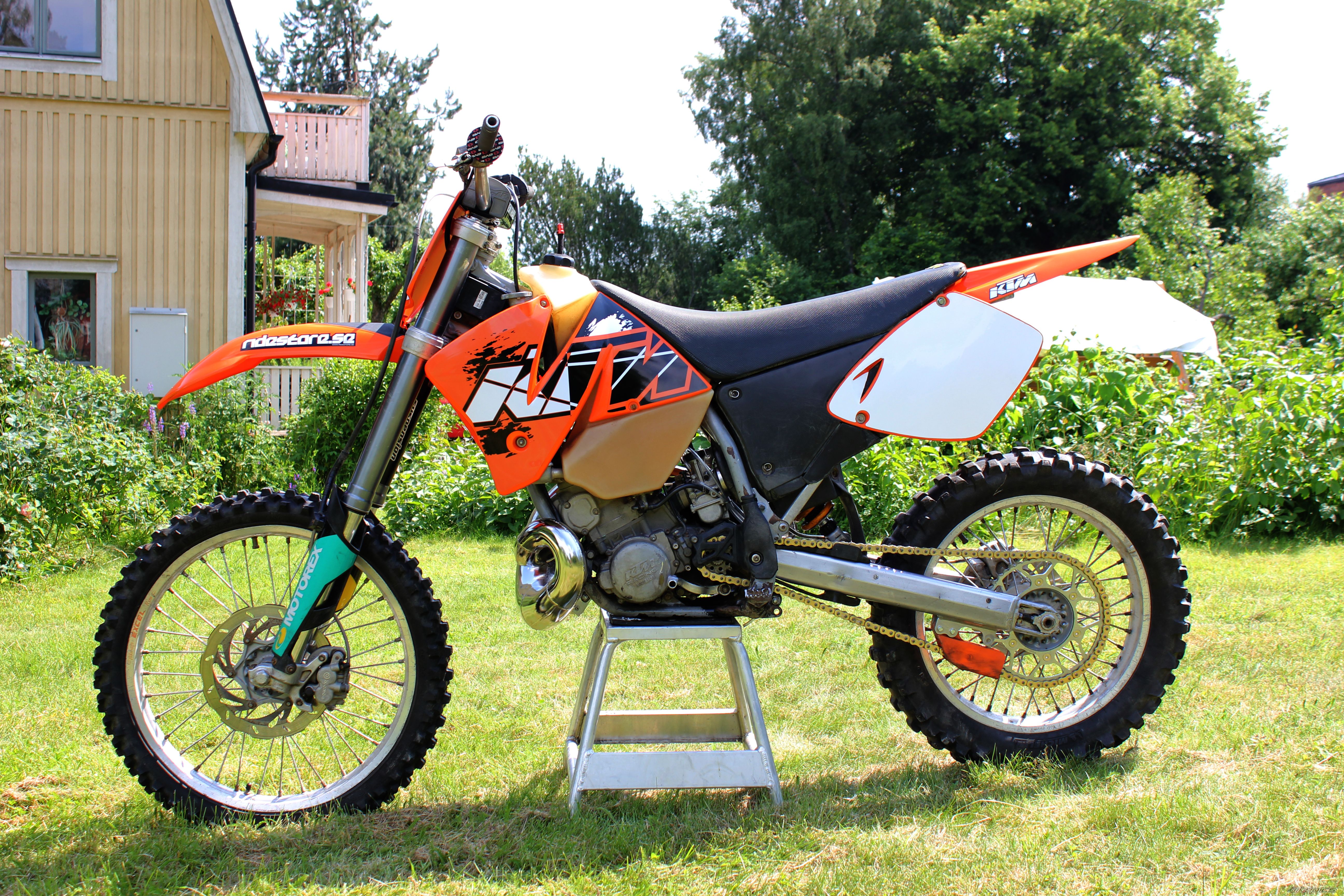 Photo 2422864