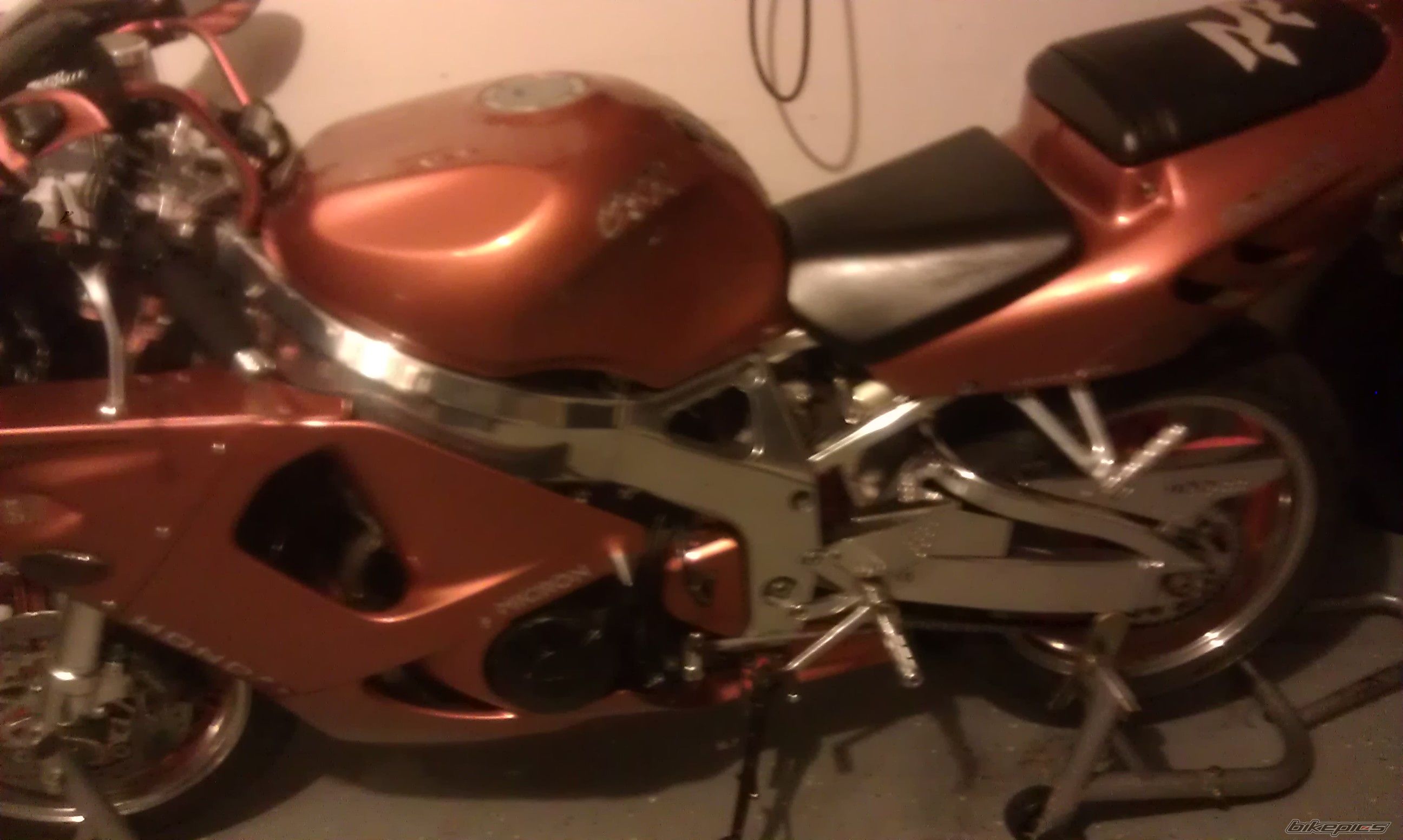 Photo 2422878