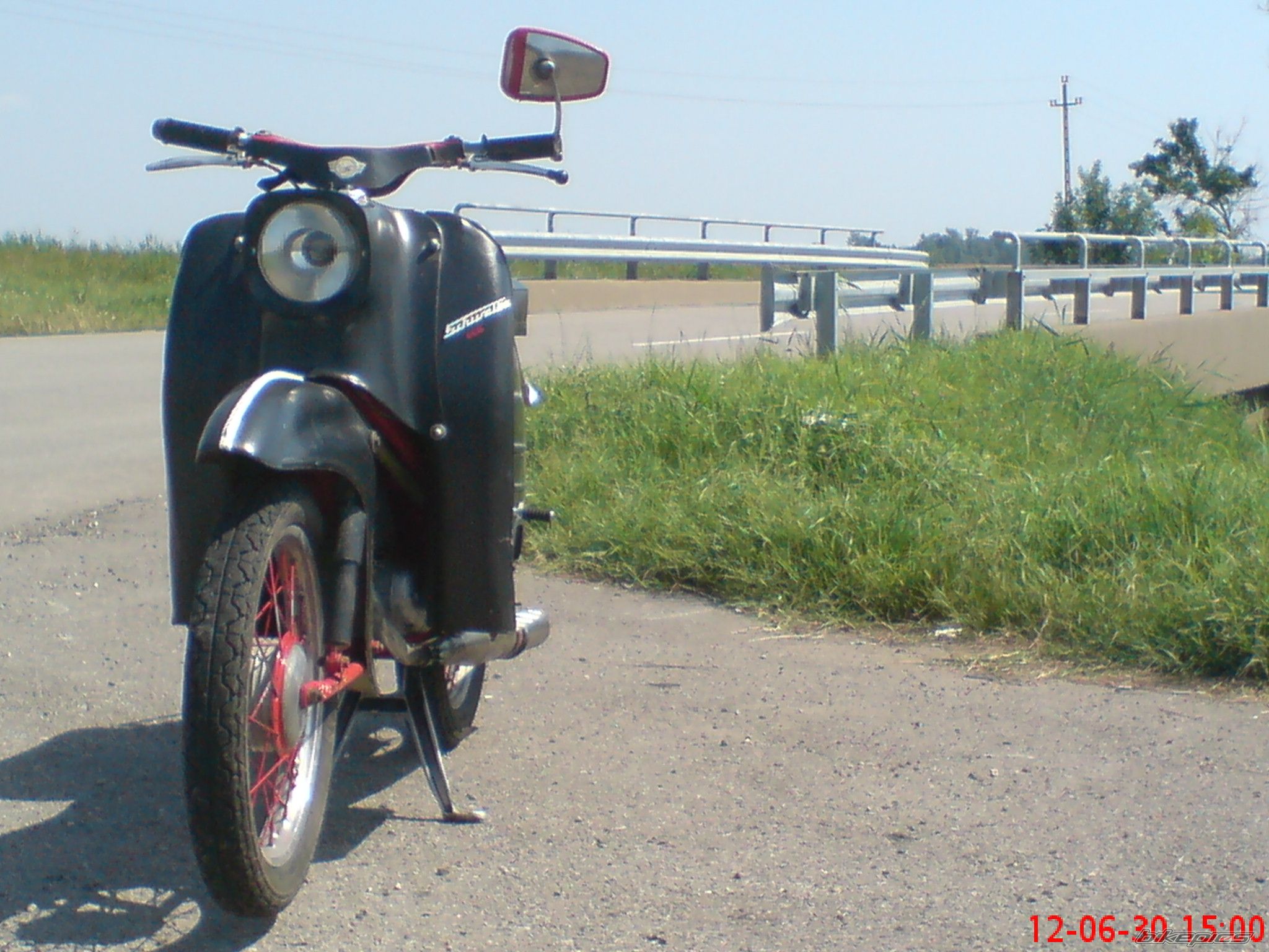 Photo 2422885
