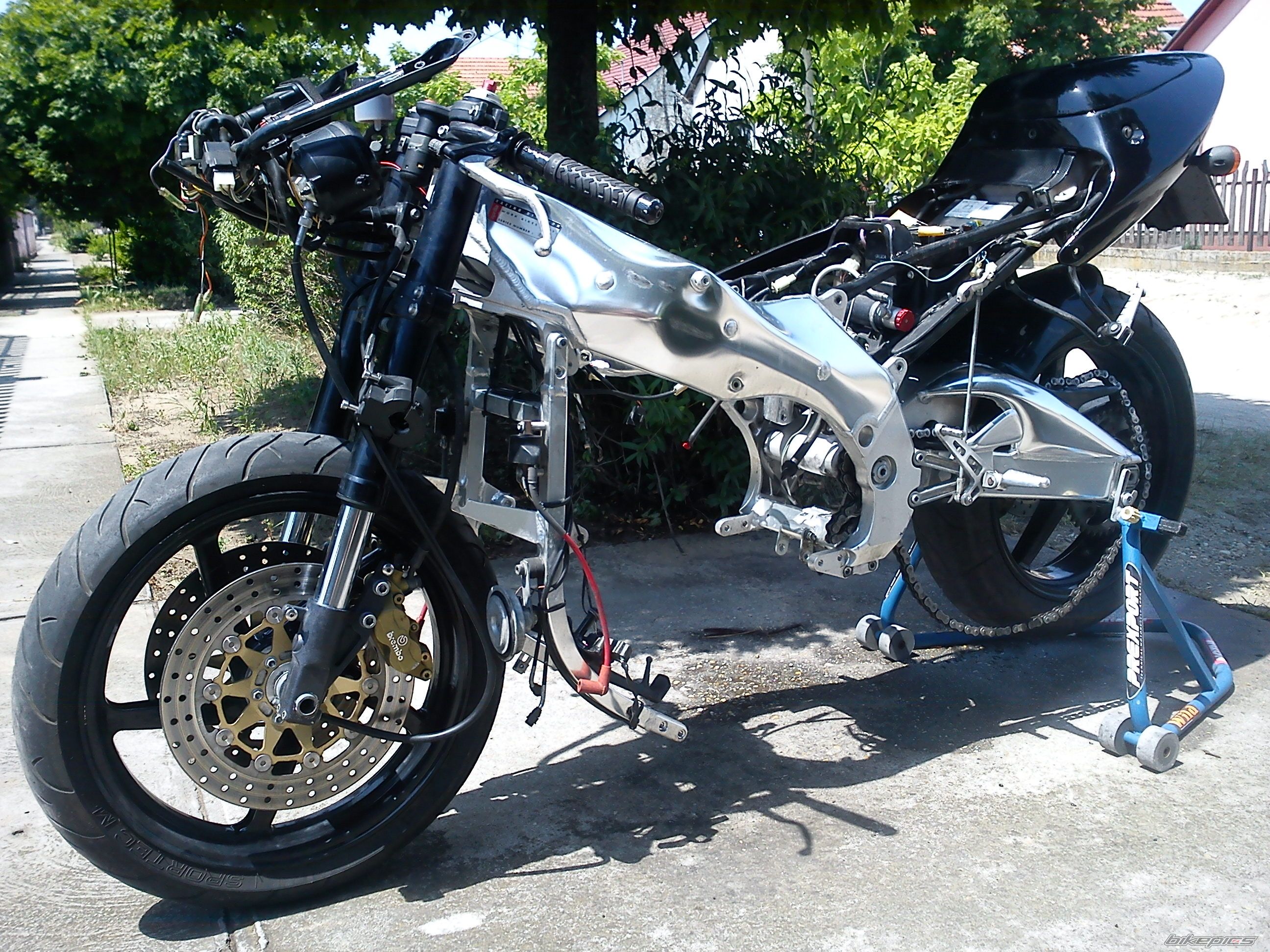 Photo 2422913