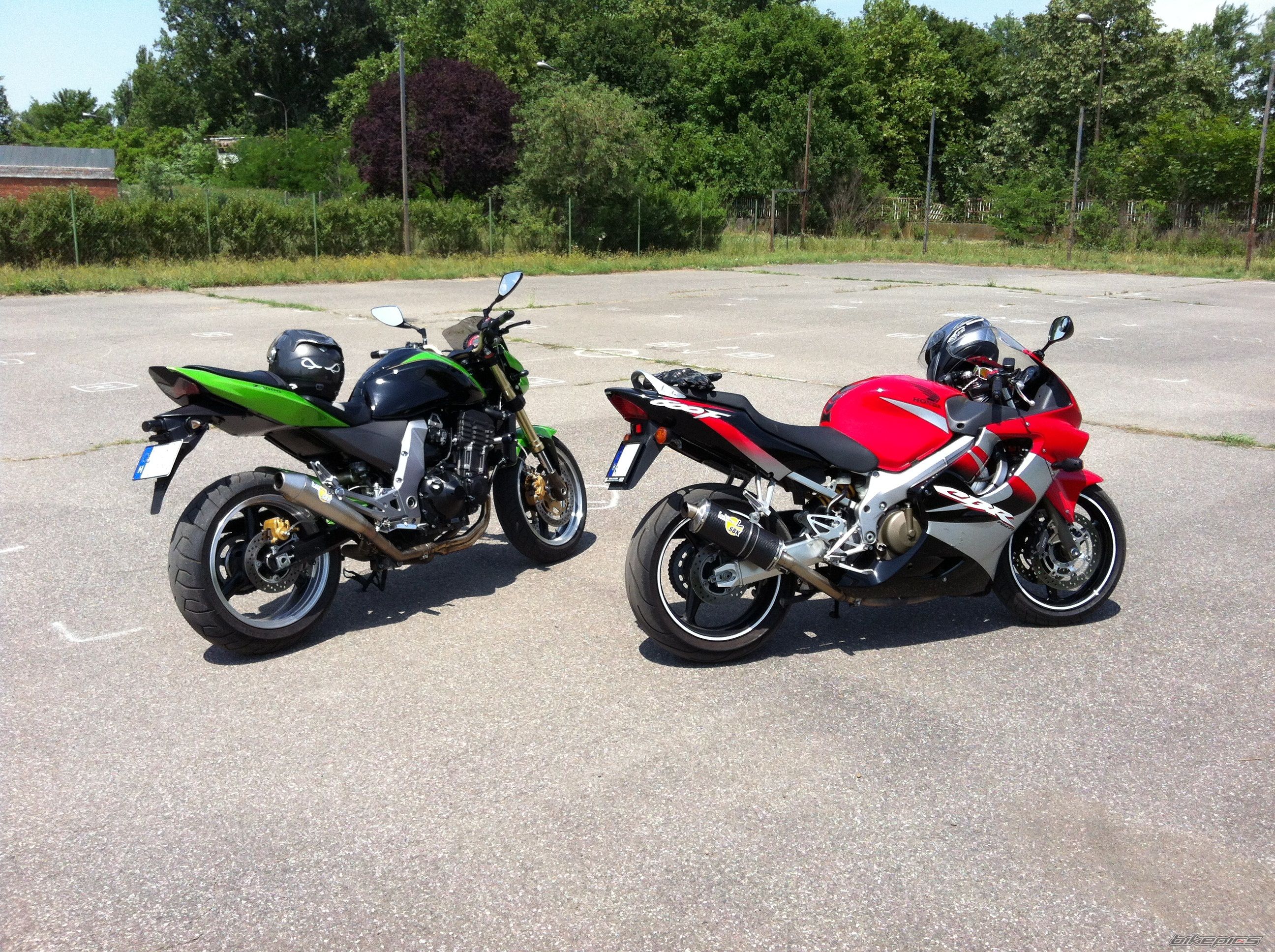 Photo 2423296