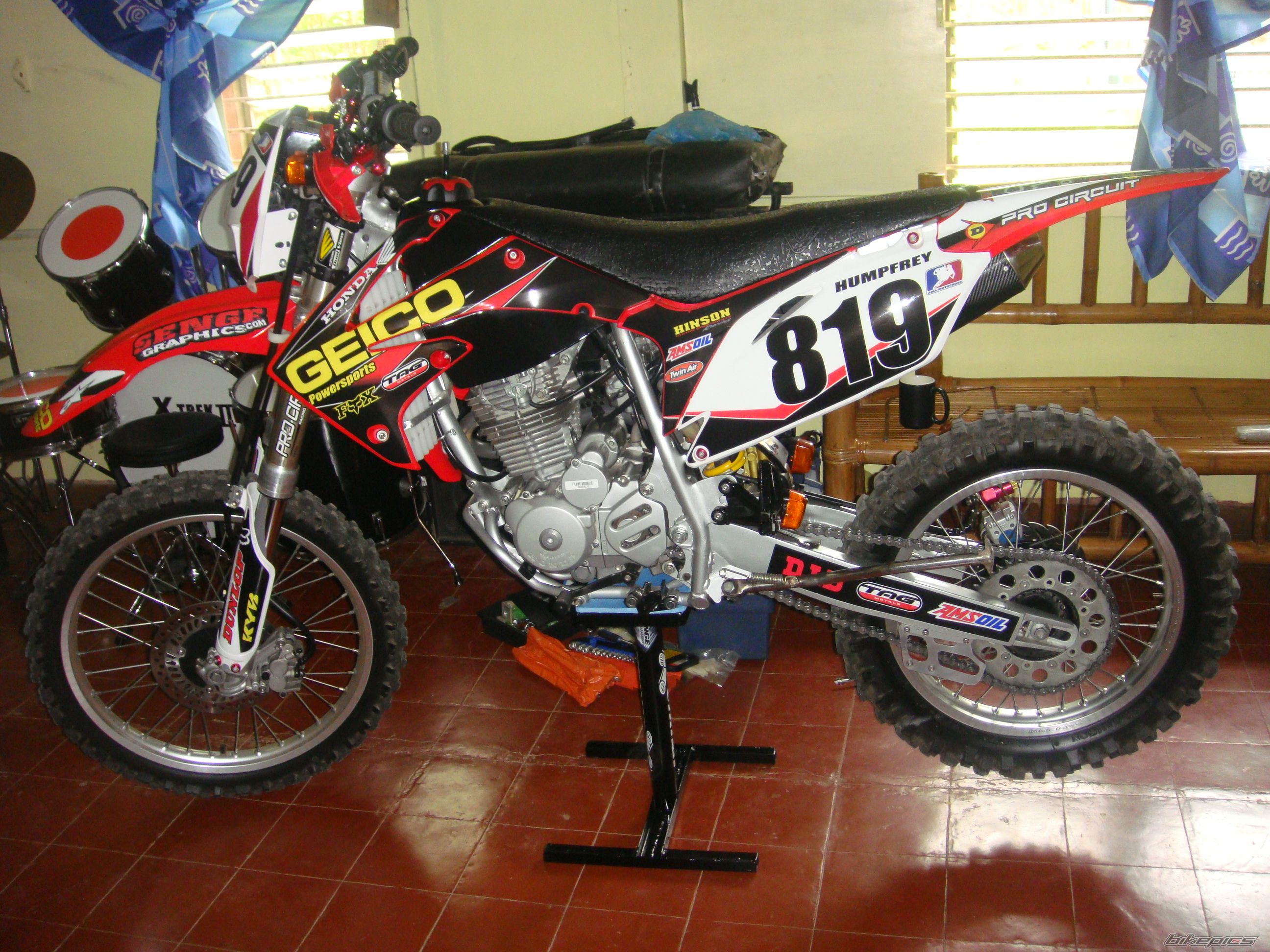 Photo 2423336