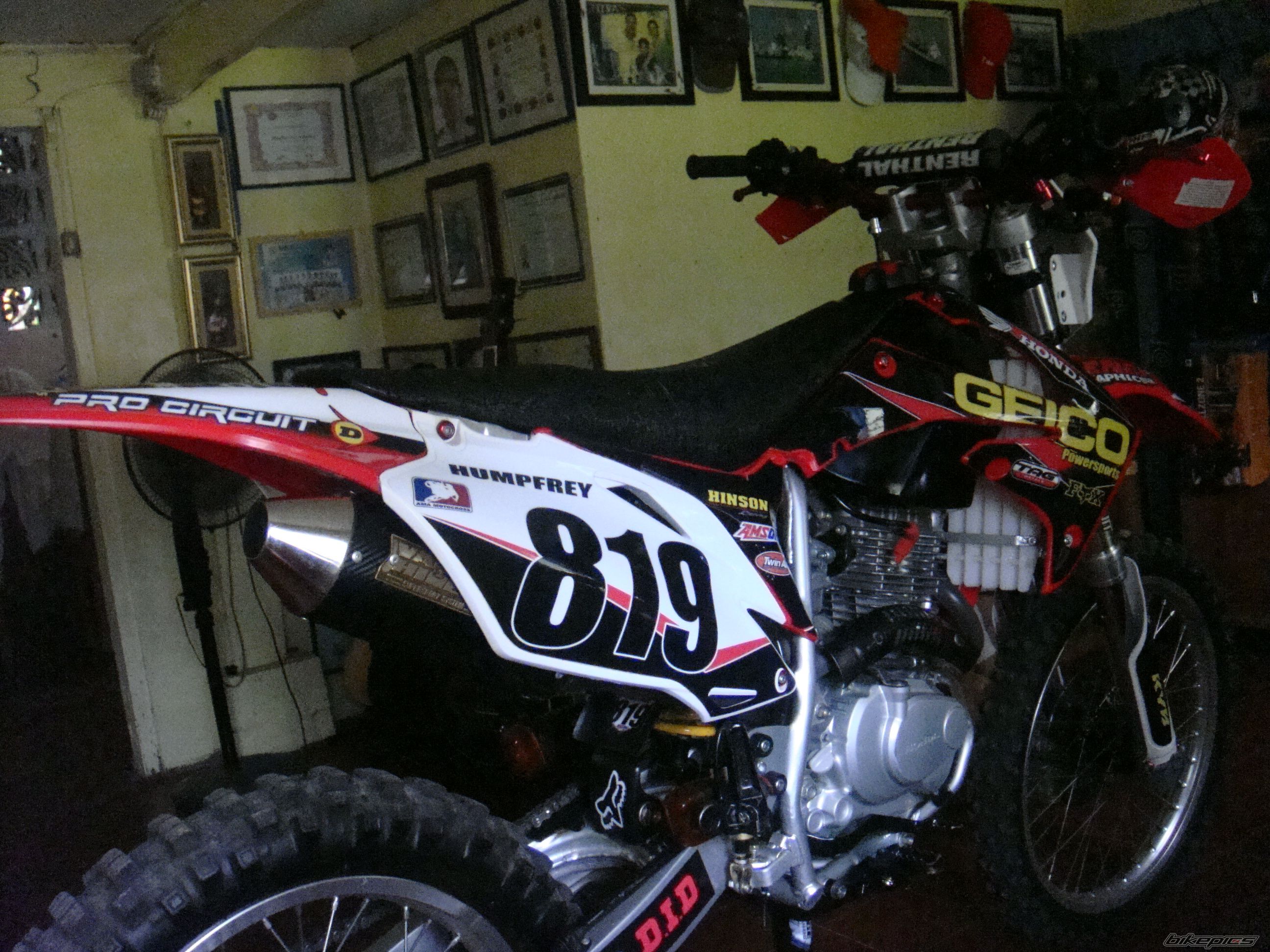 Photo 2423342