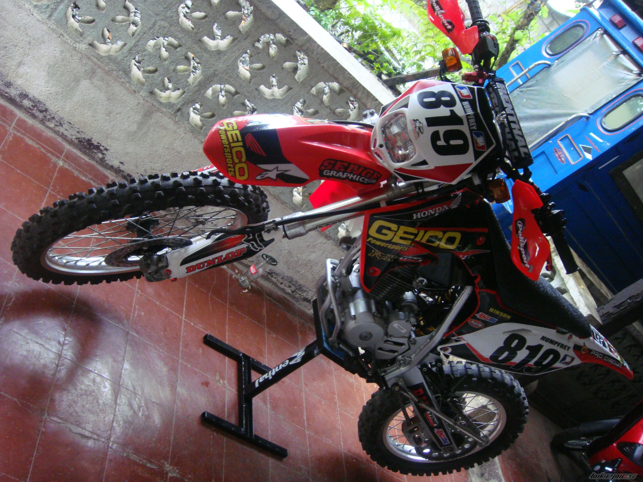 Photo 2423349