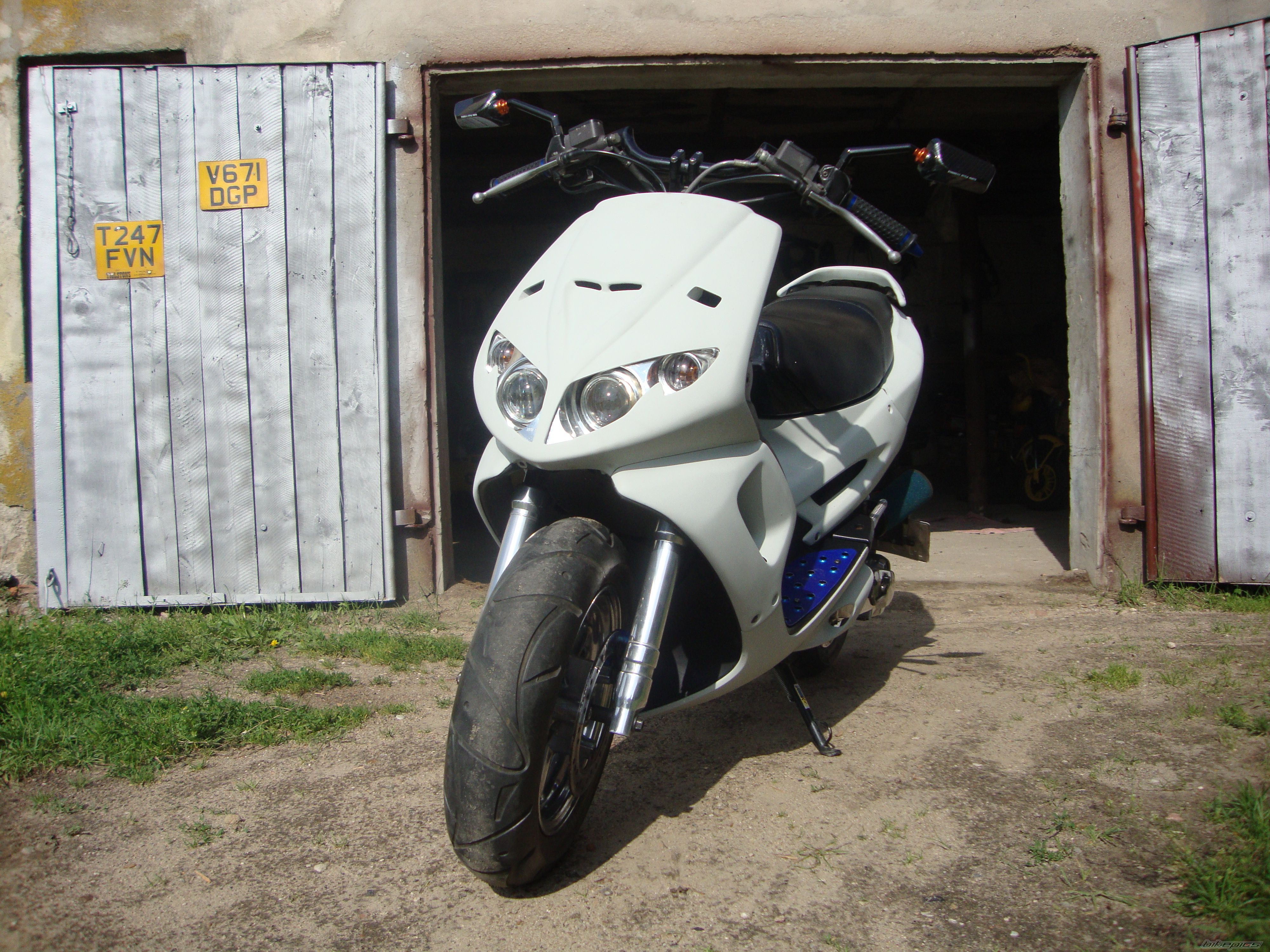 Photo 2423522