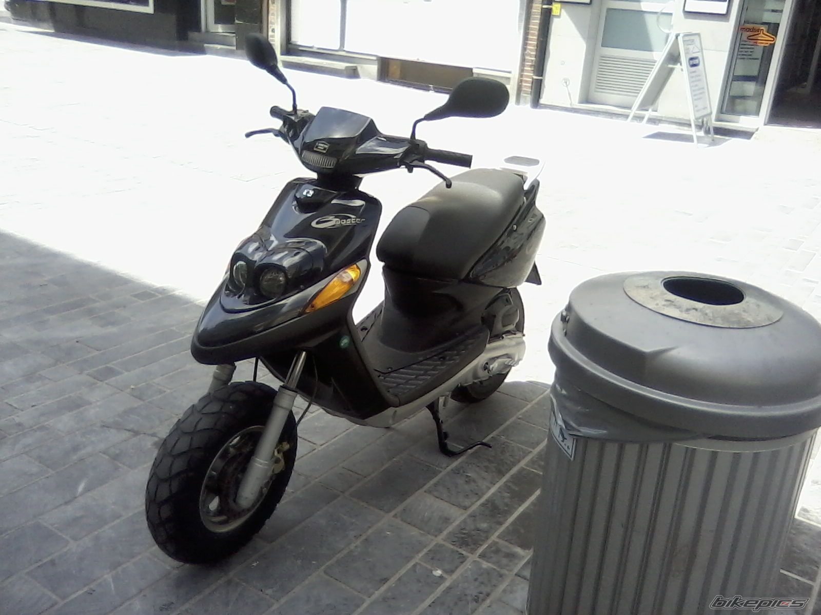 Photo 2423796
