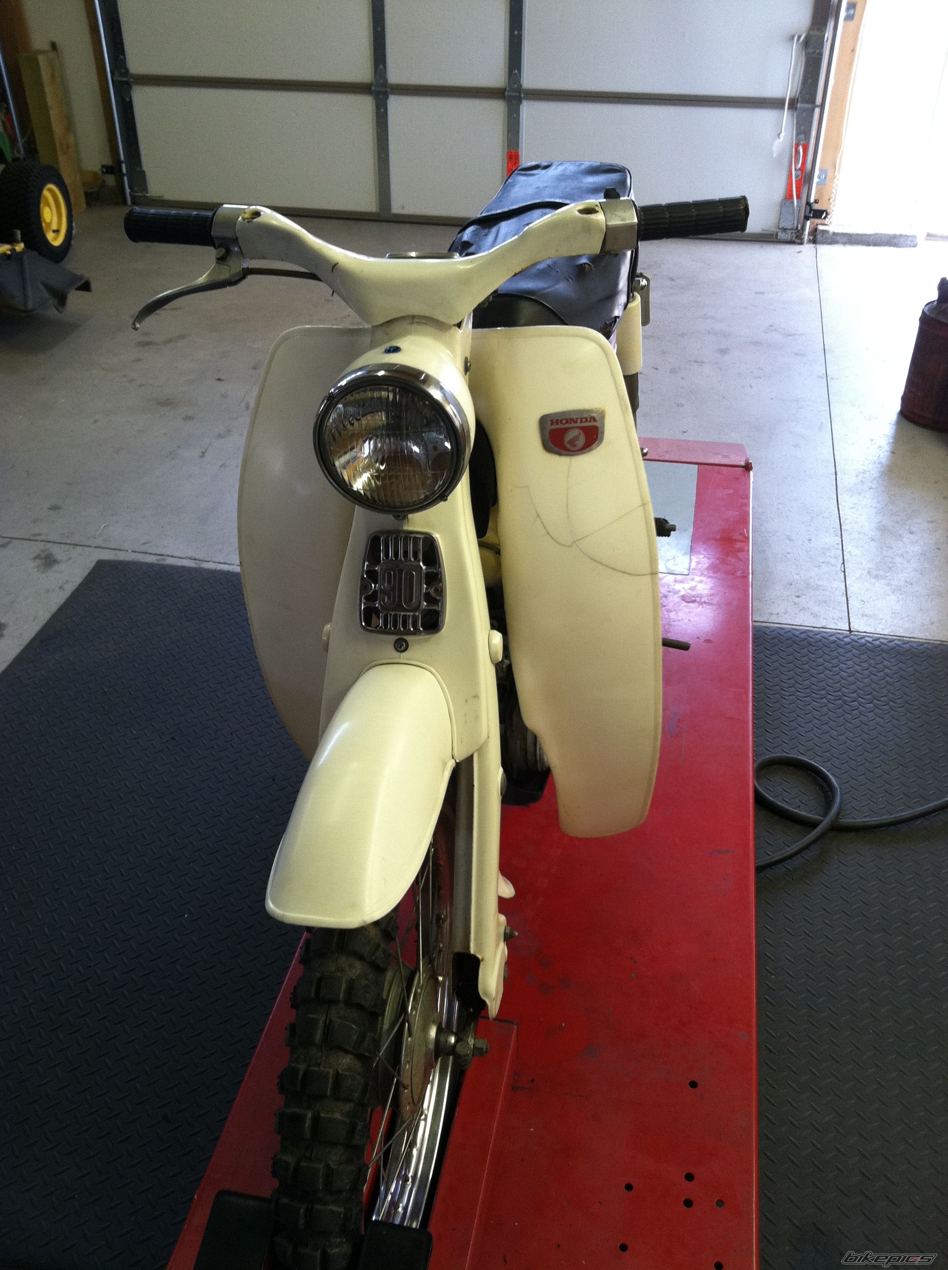 Photo 2423904