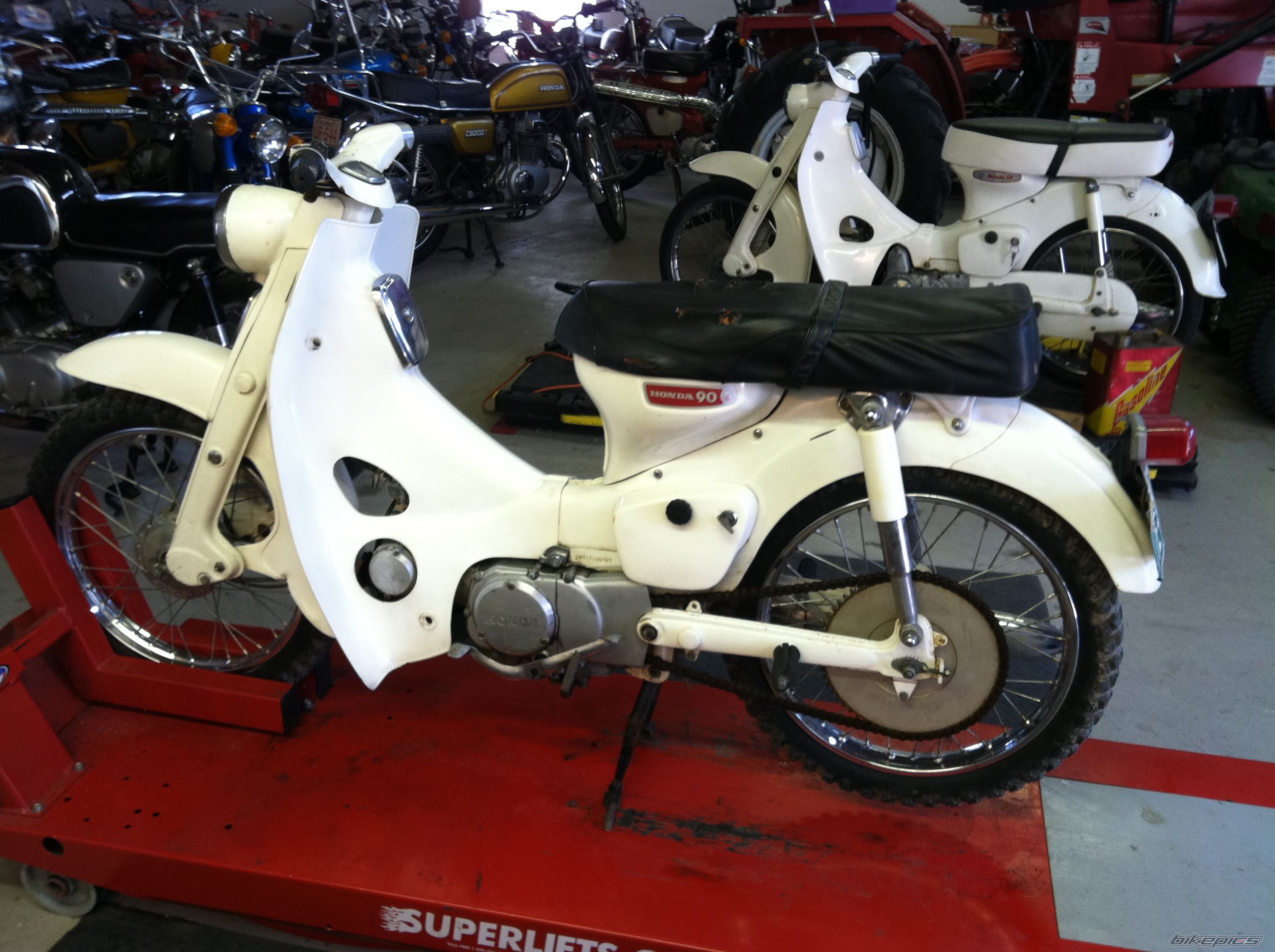 Photo 2423905