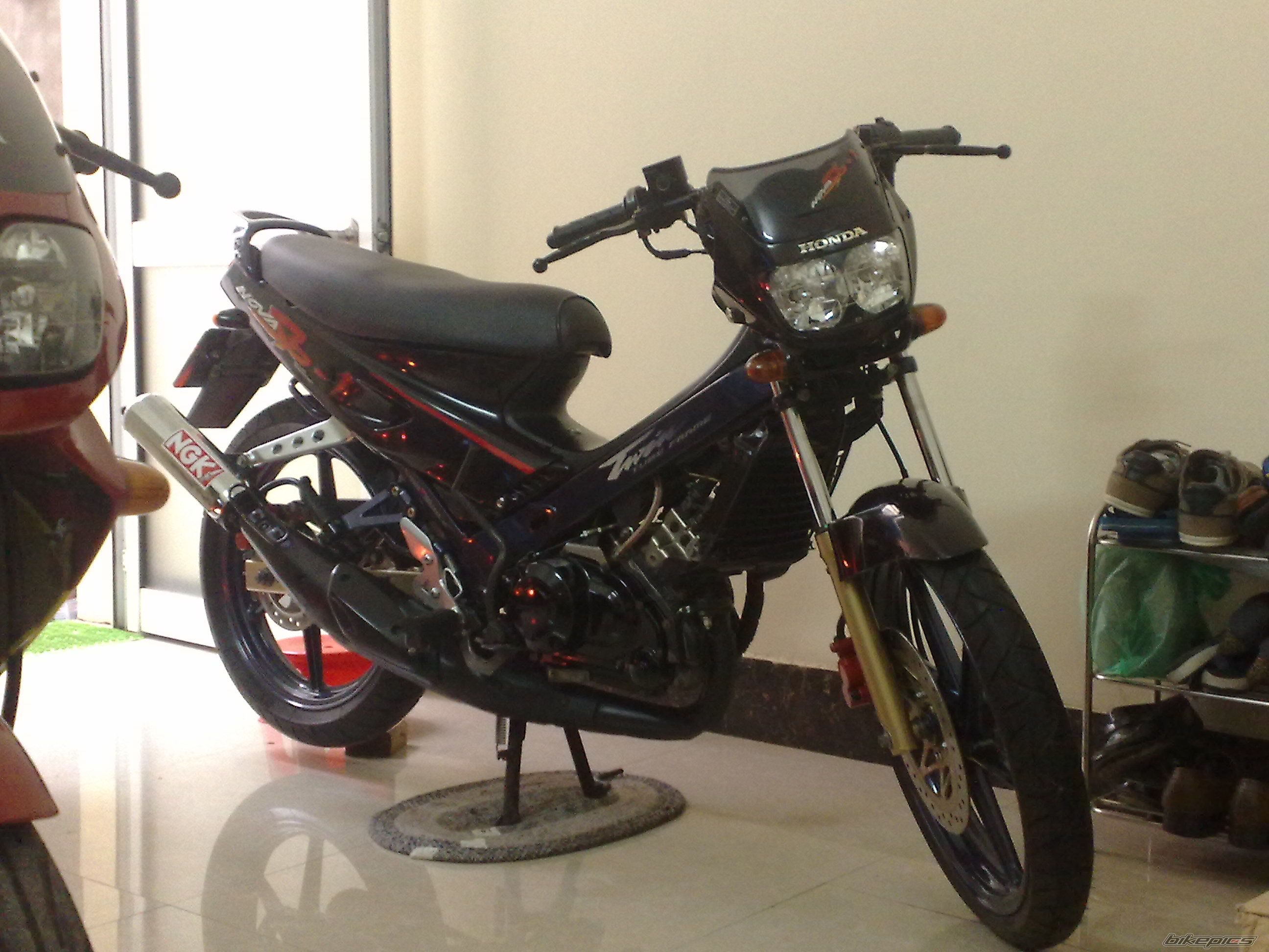 Photo 2423950