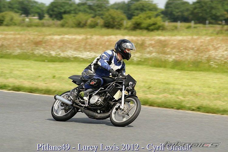 Photo 2424098