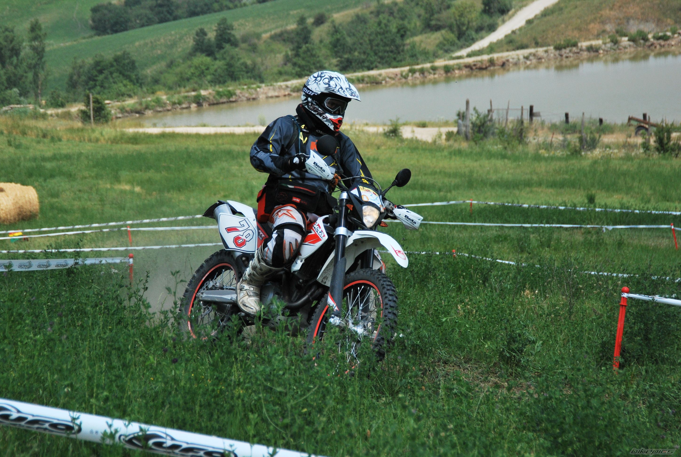 Bike Photo 2424137