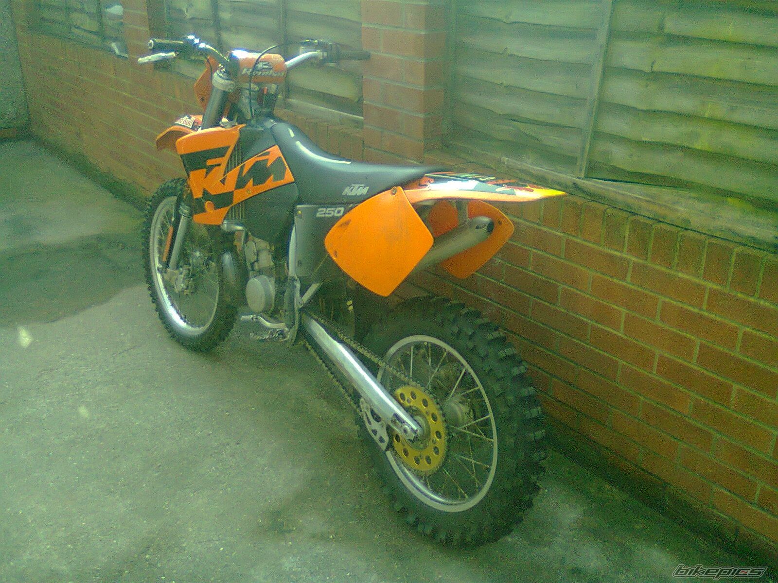 Photo 2424634
