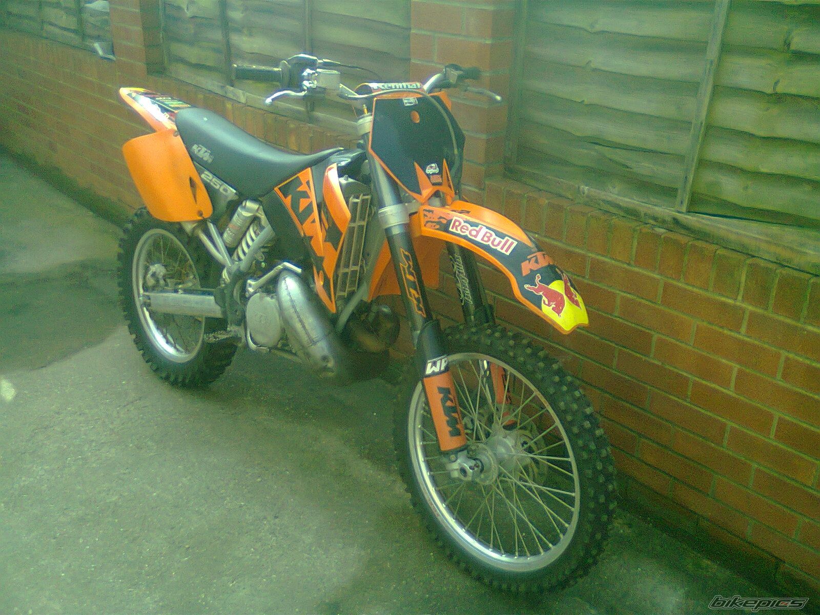 Photo 2424637