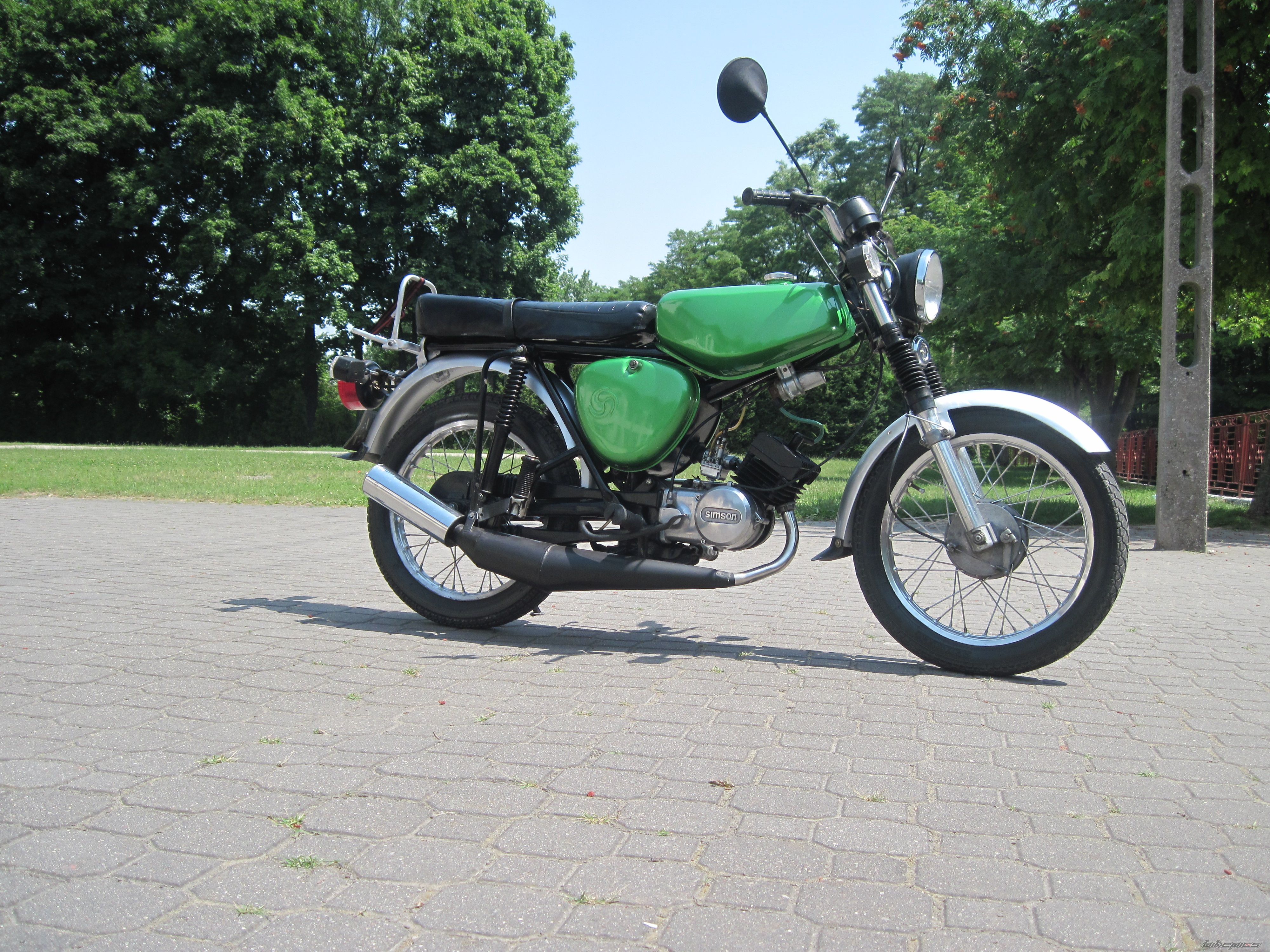 Photo 2424705