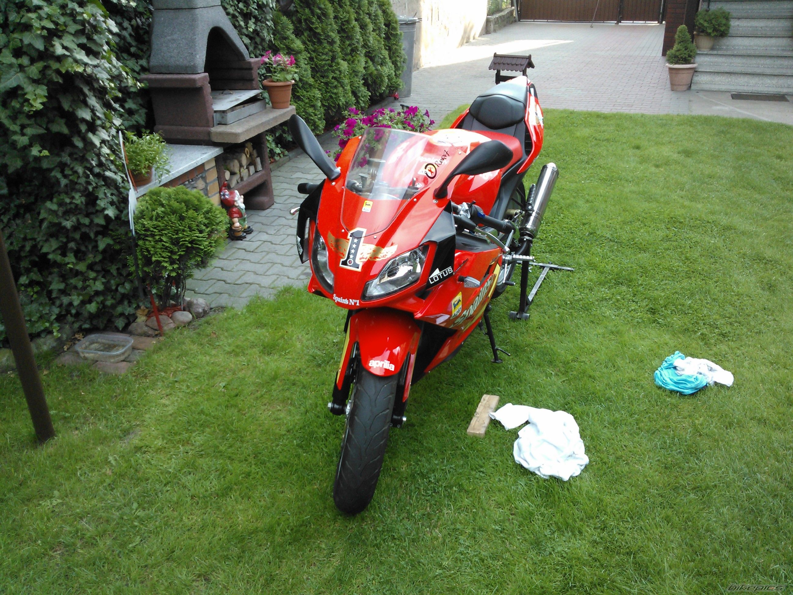 Photo 2424736