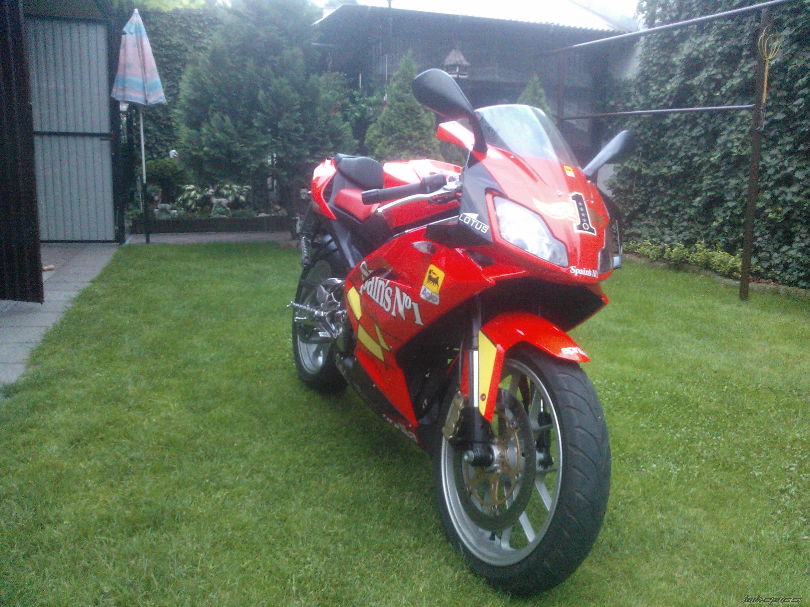 Photo 2424741
