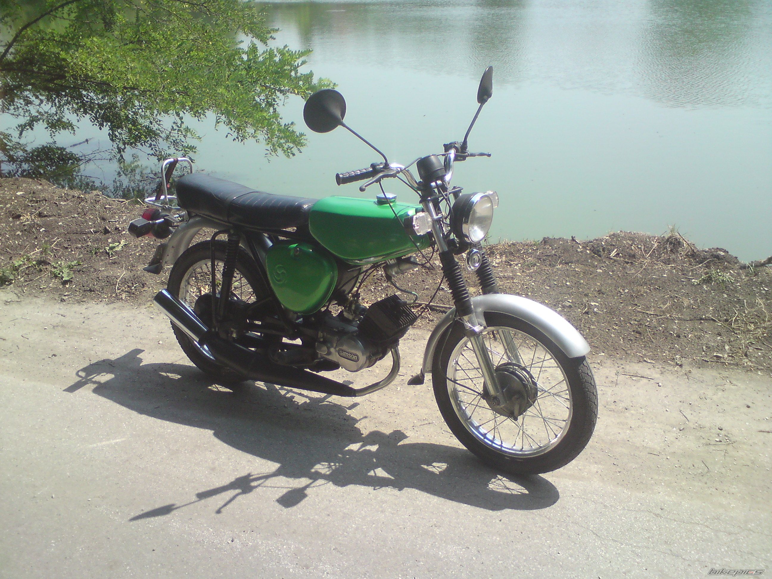 Photo 2424745