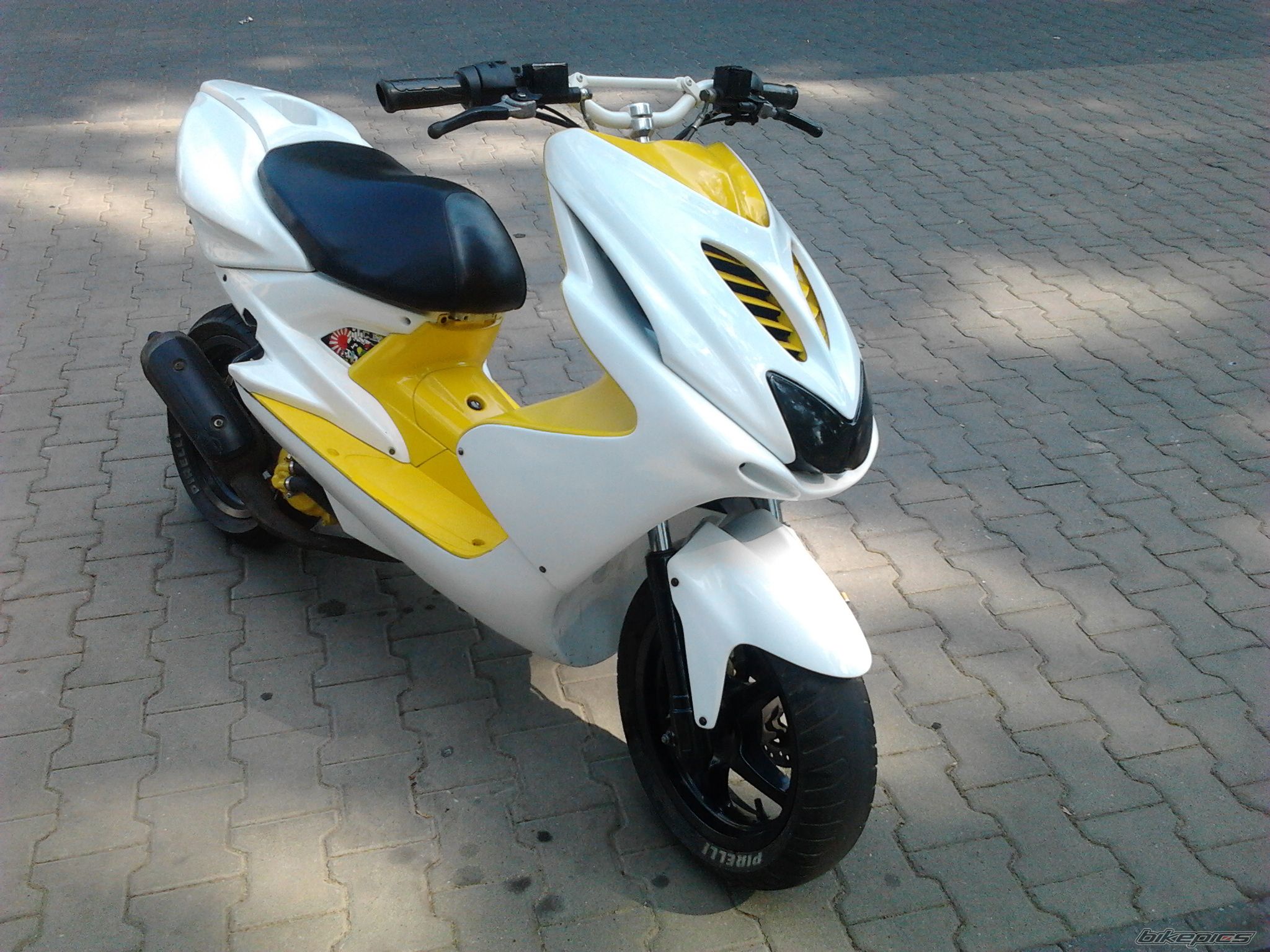 Photo 2424961