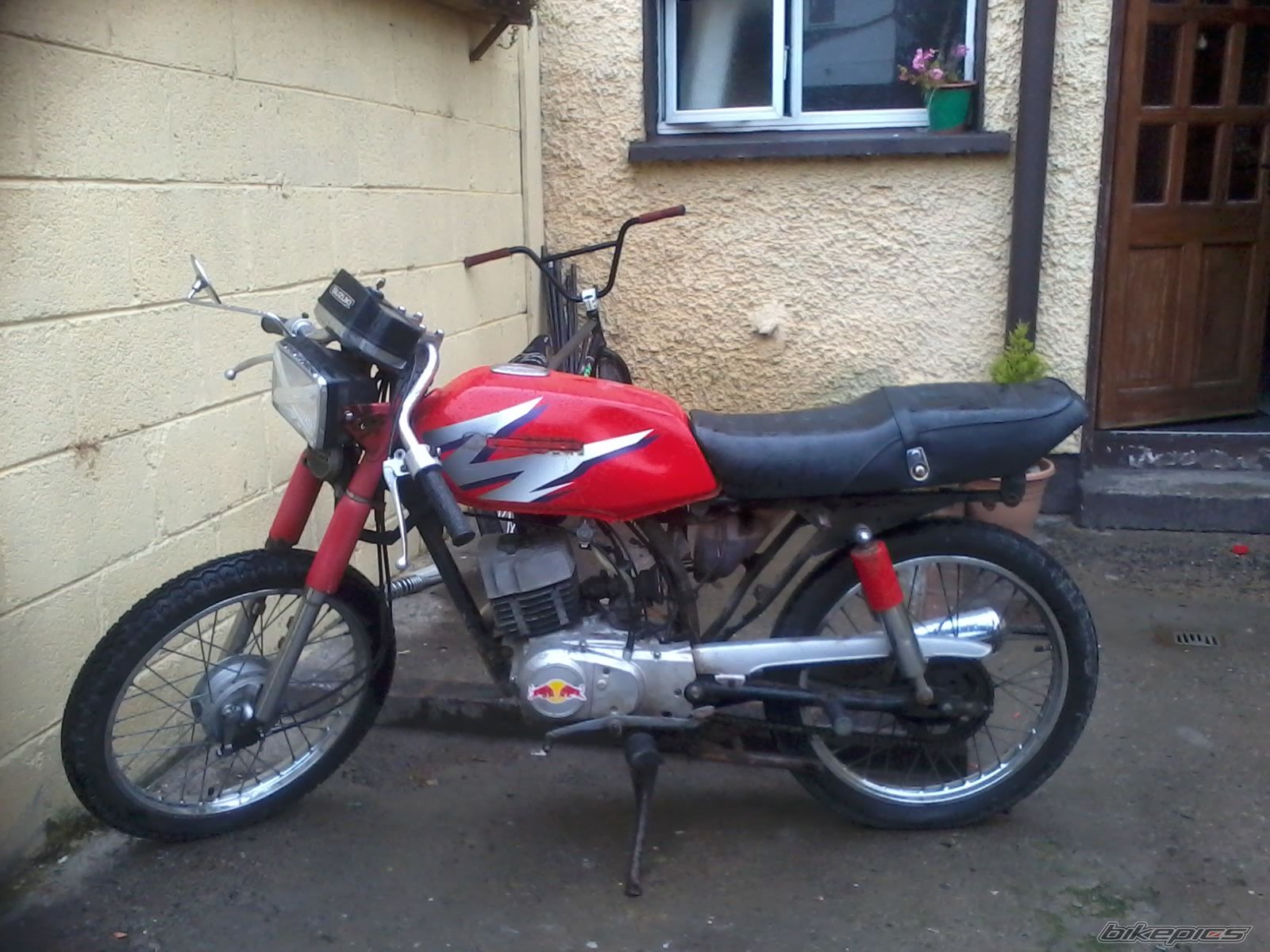 Photo 2424967