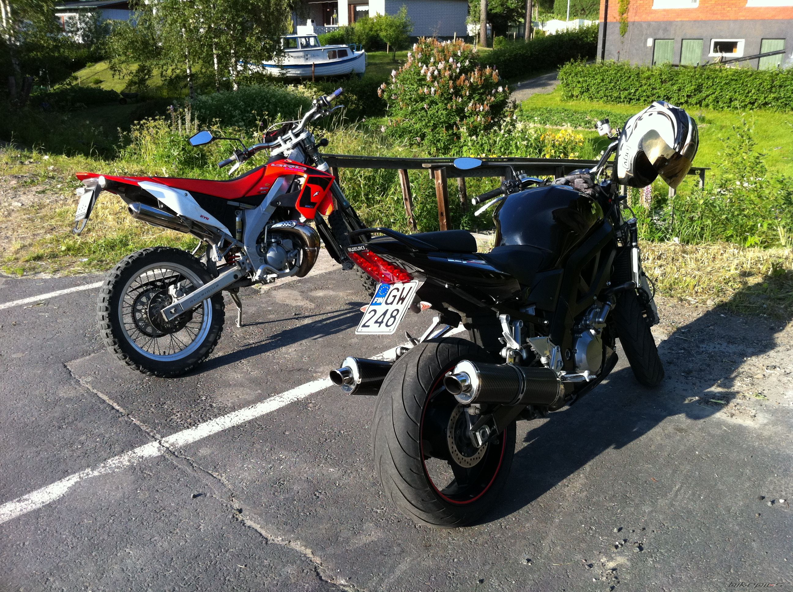 Photo 2425046
