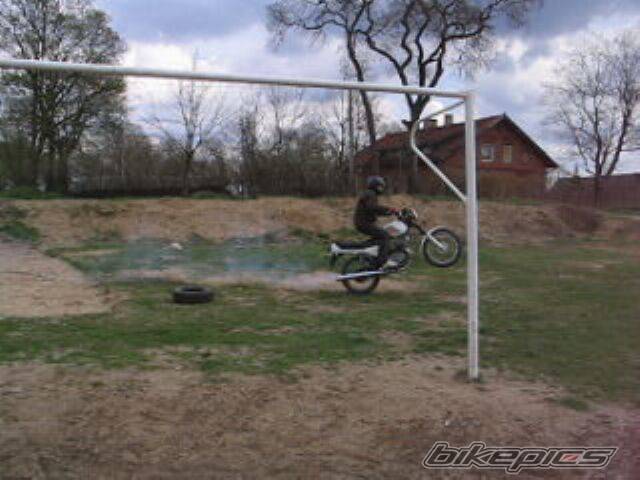 Photo 242525