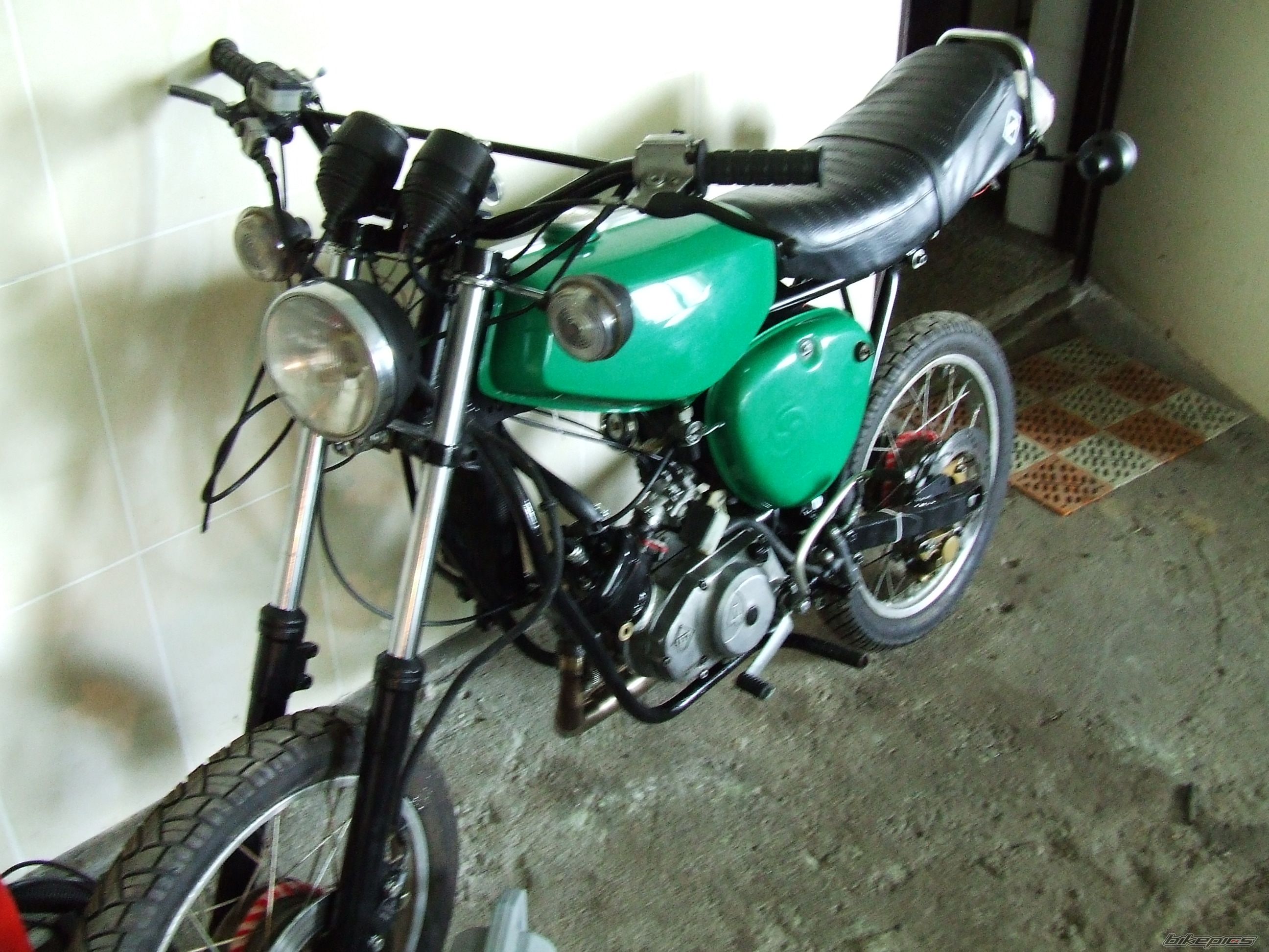Photo 2425333