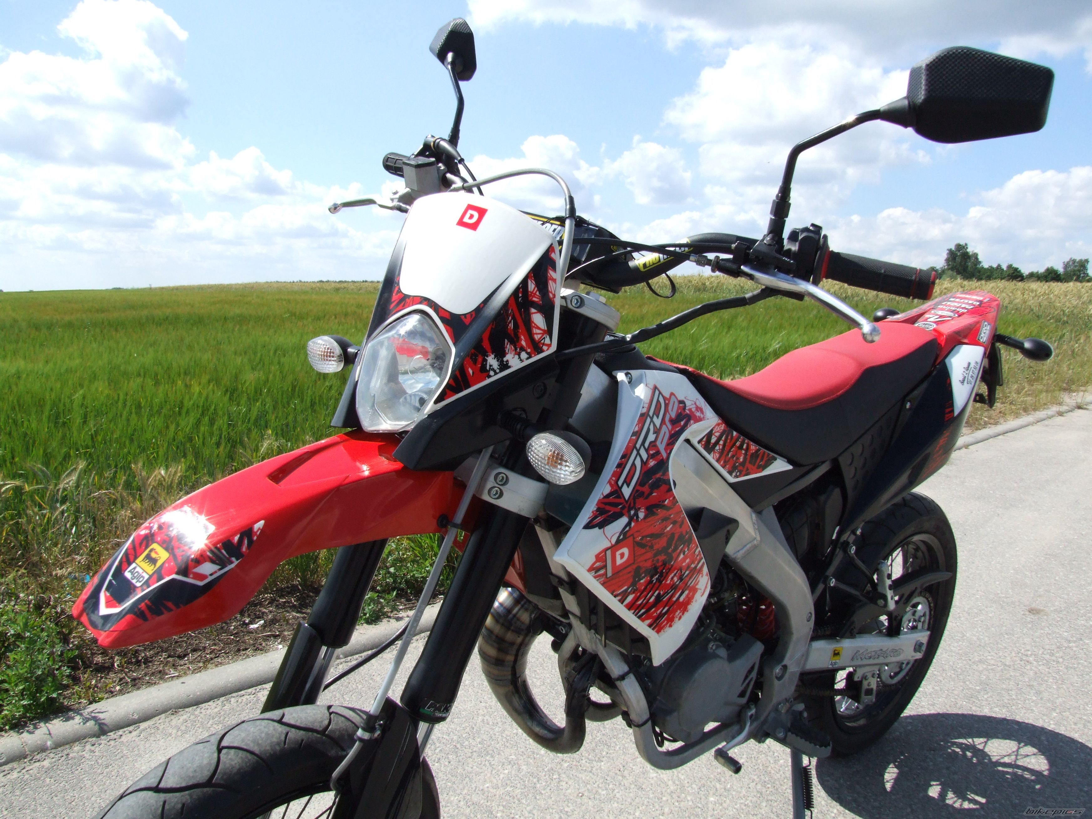 Bike Photo 2425419