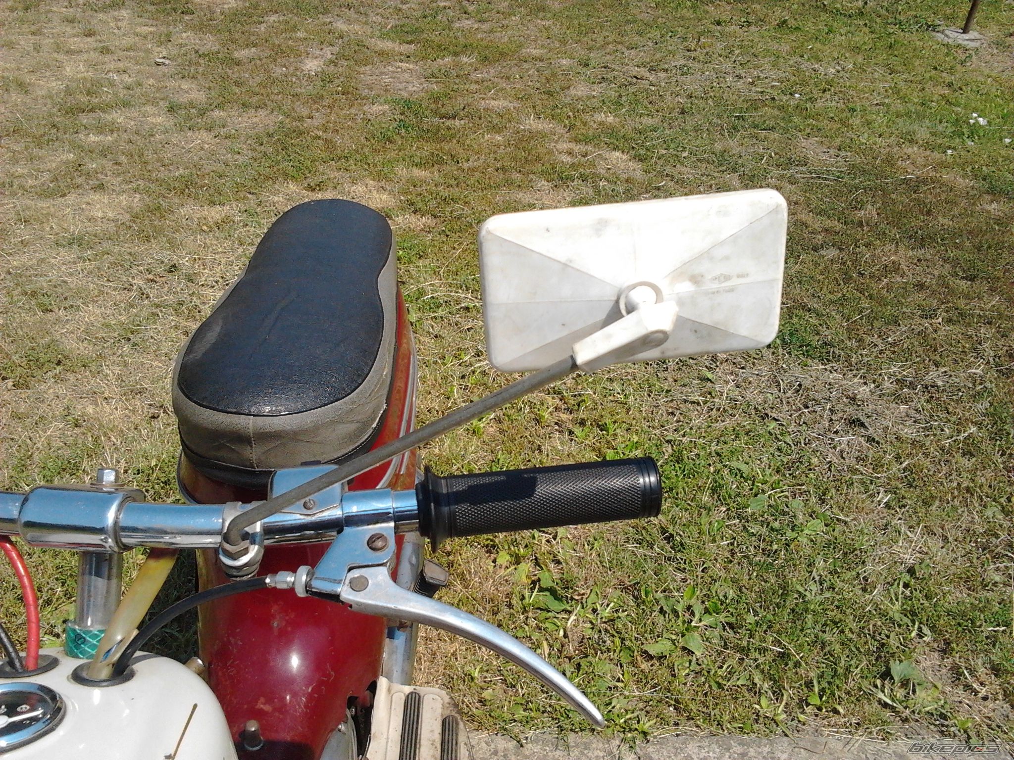 Photo 2425456