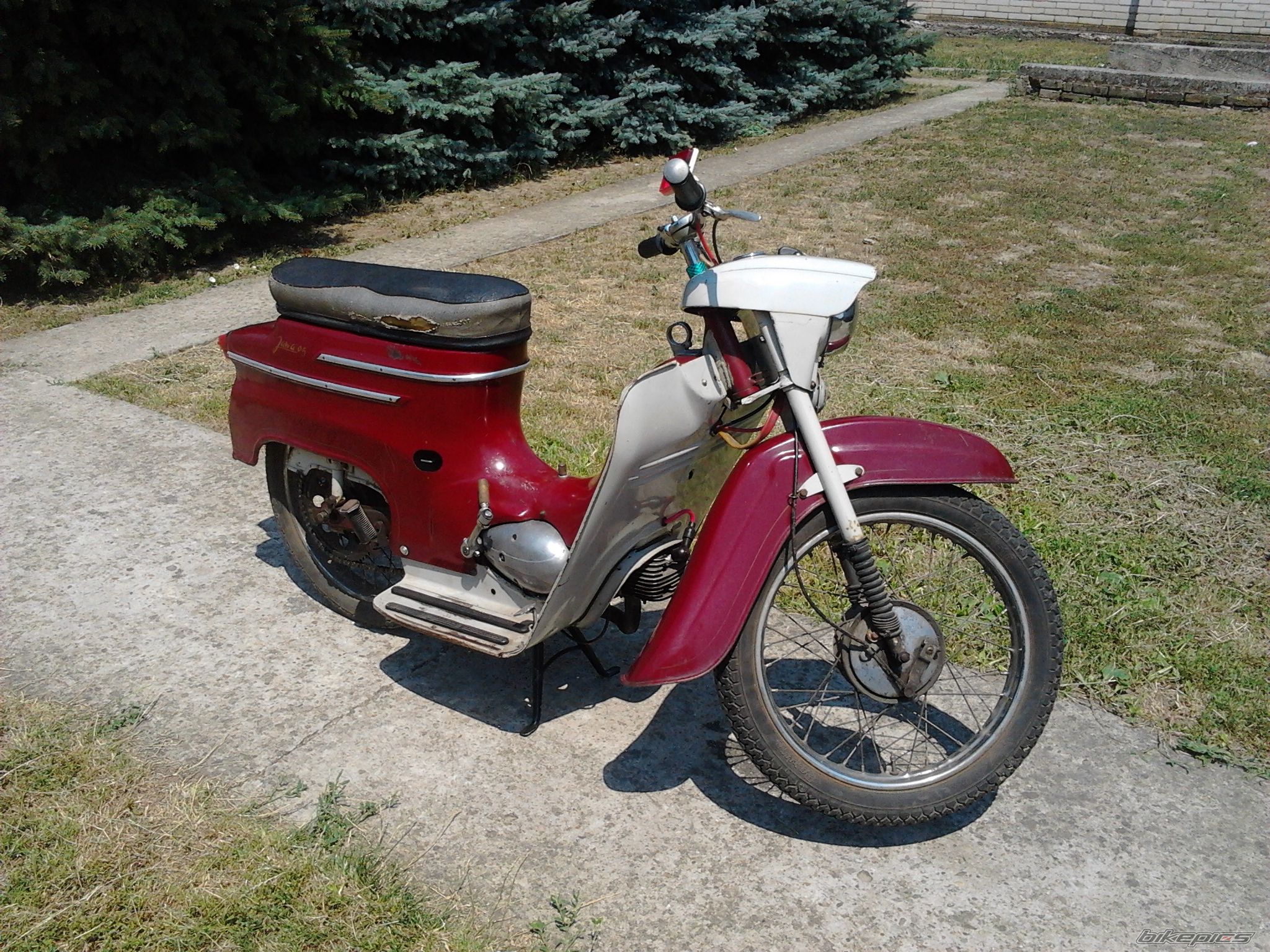 Photo 2425465