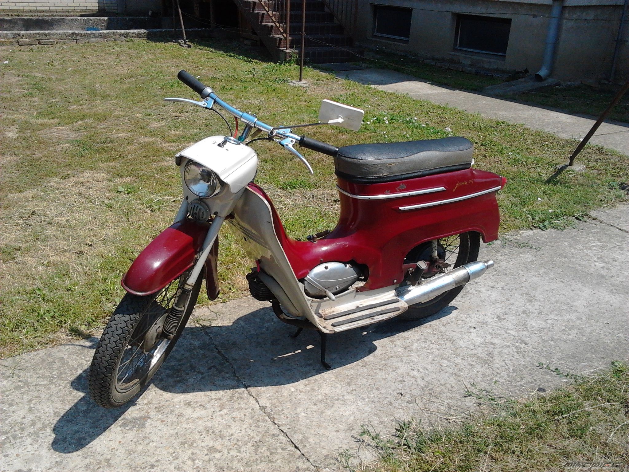 Photo 2425472