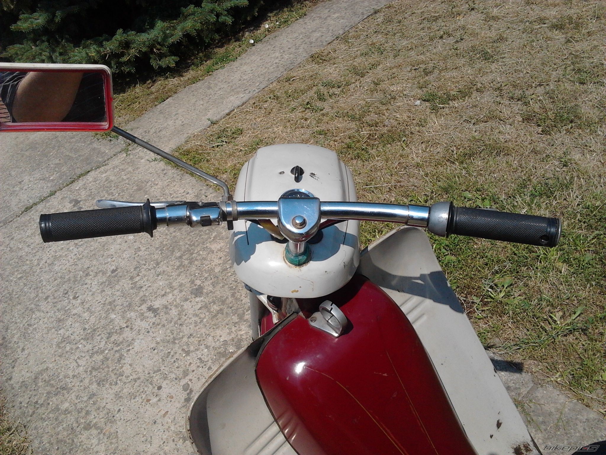 Photo 2425474