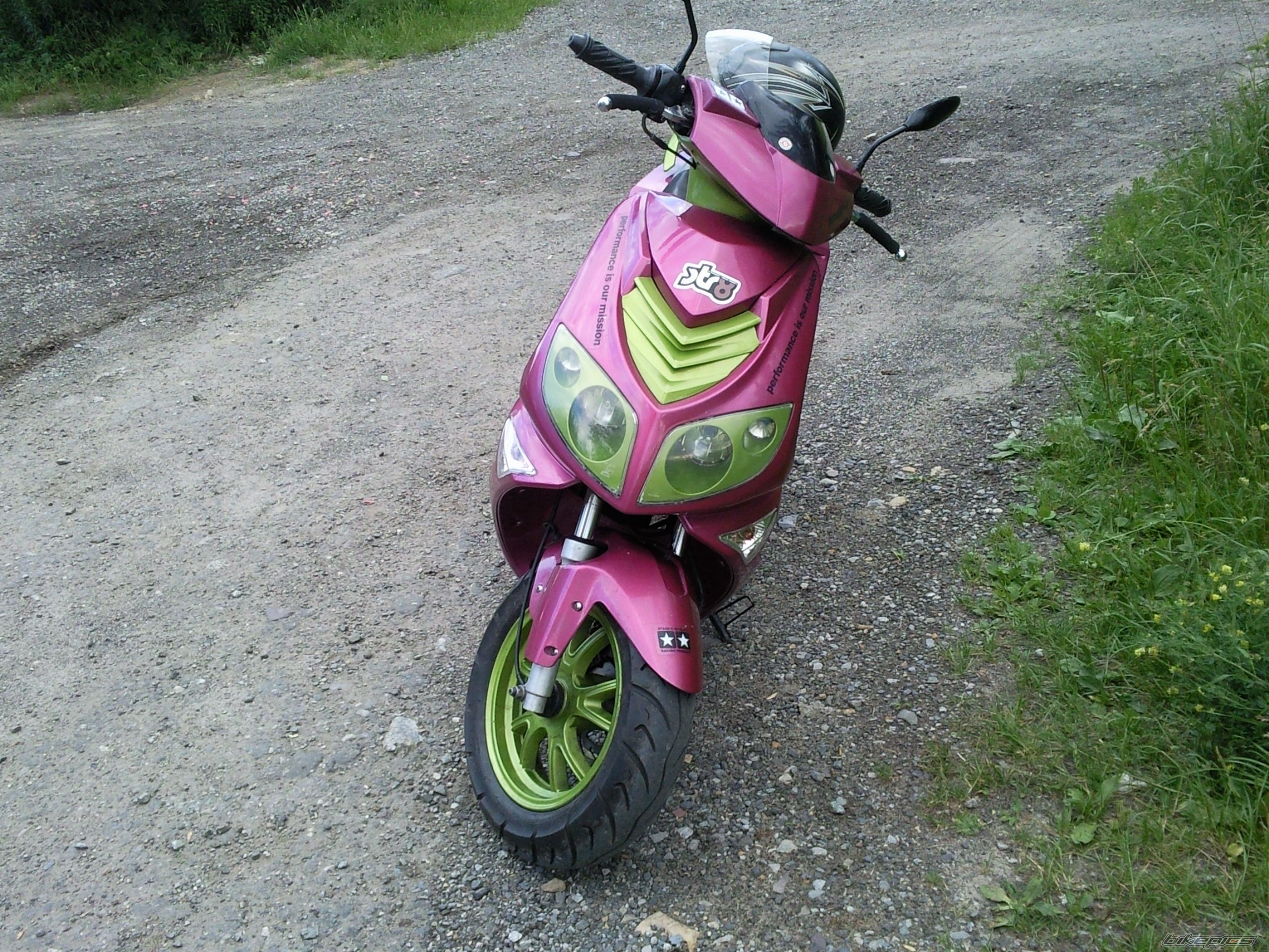 Photo 2425544