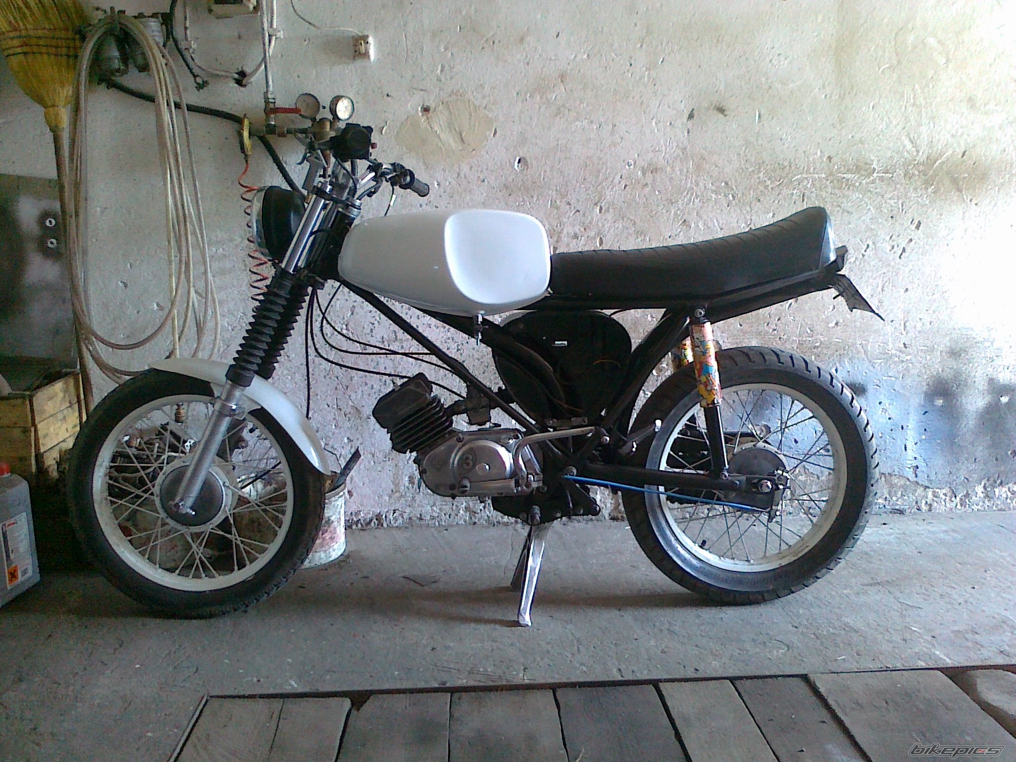 Photo 2425594