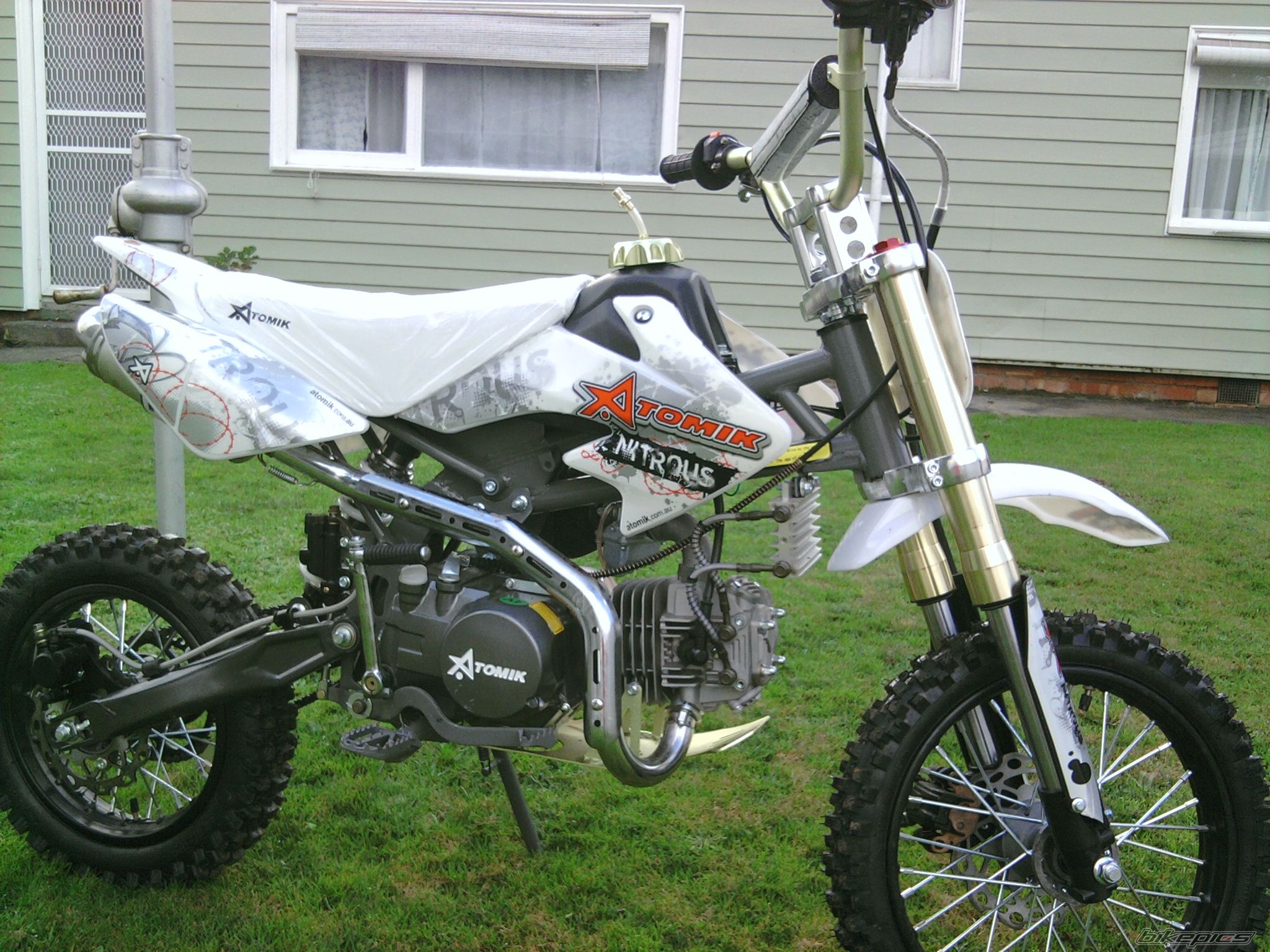Photo 2425754