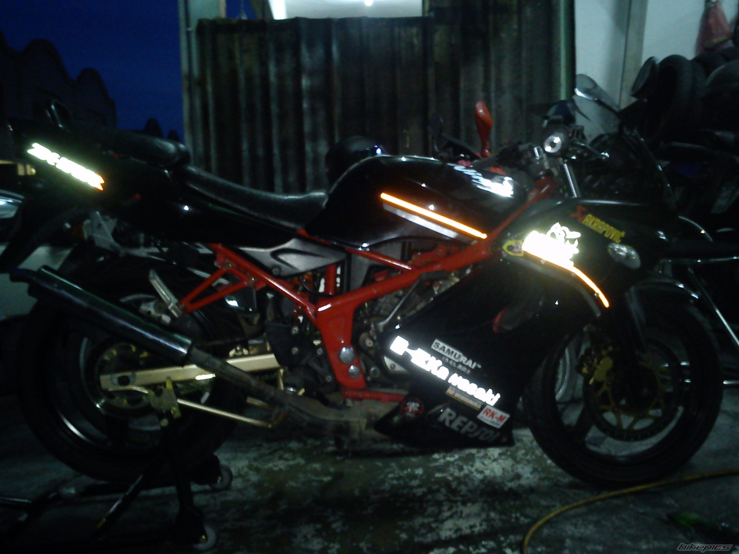 Photo 2425940