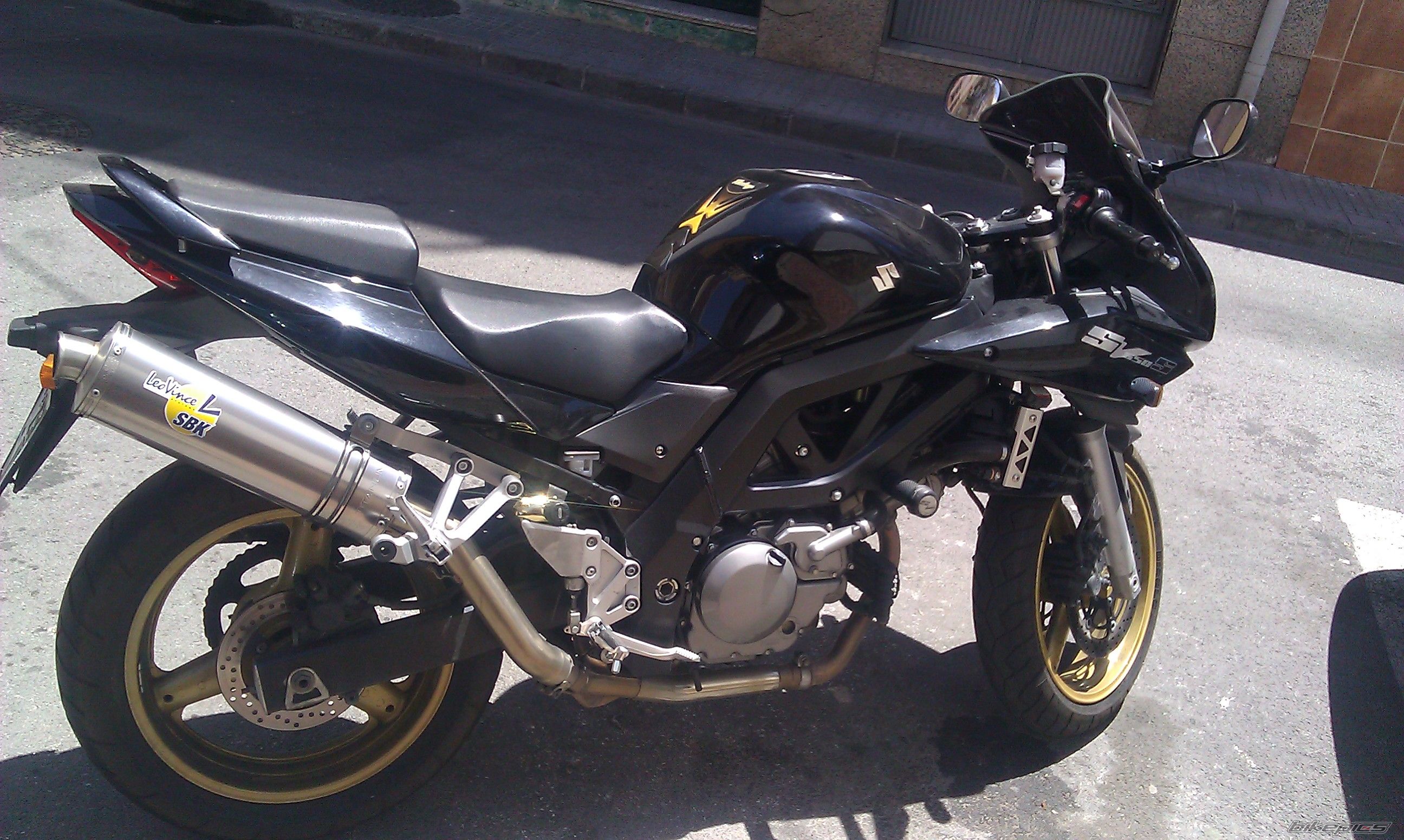 Photo 2425947