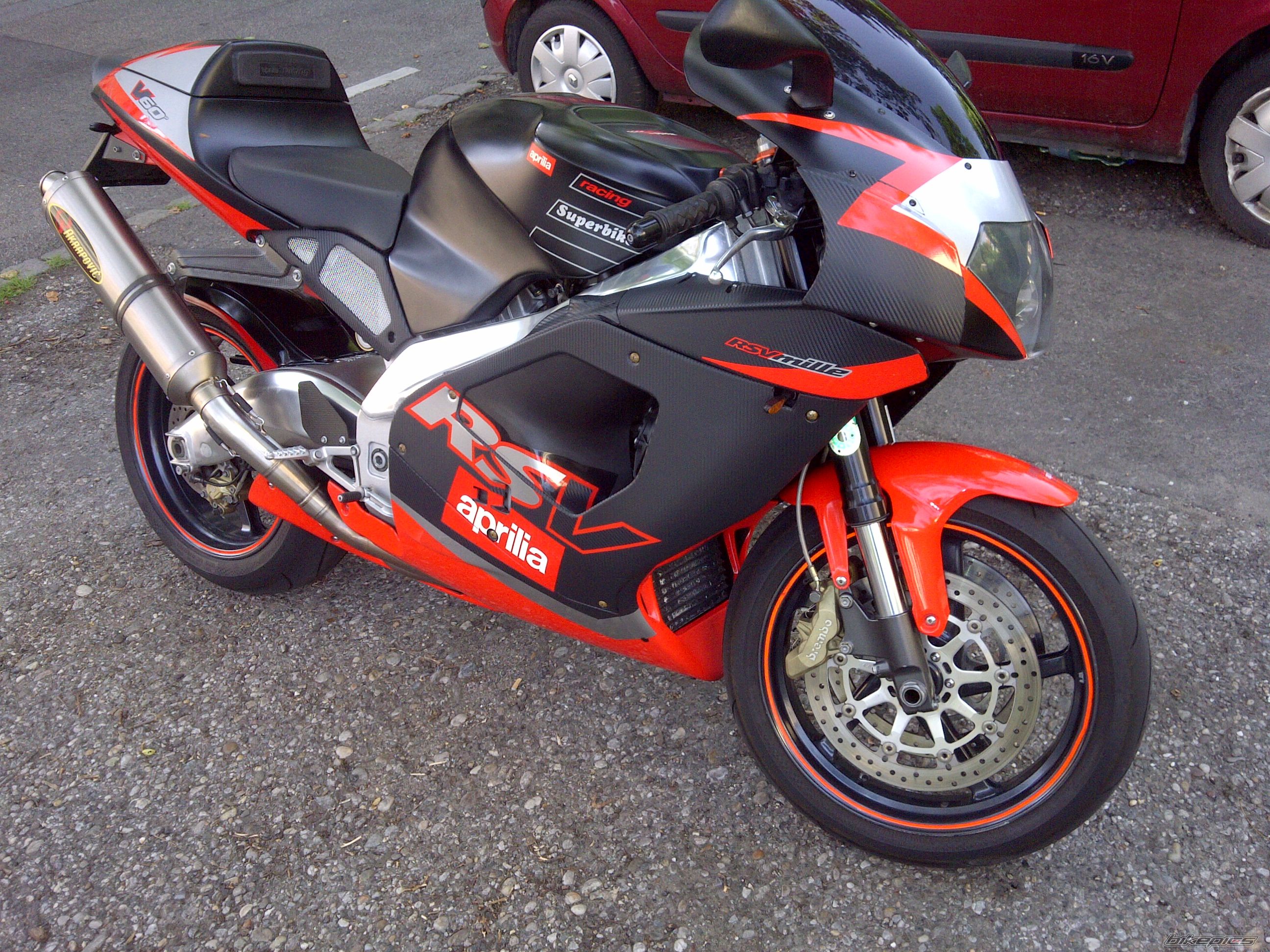 Photo 2425948