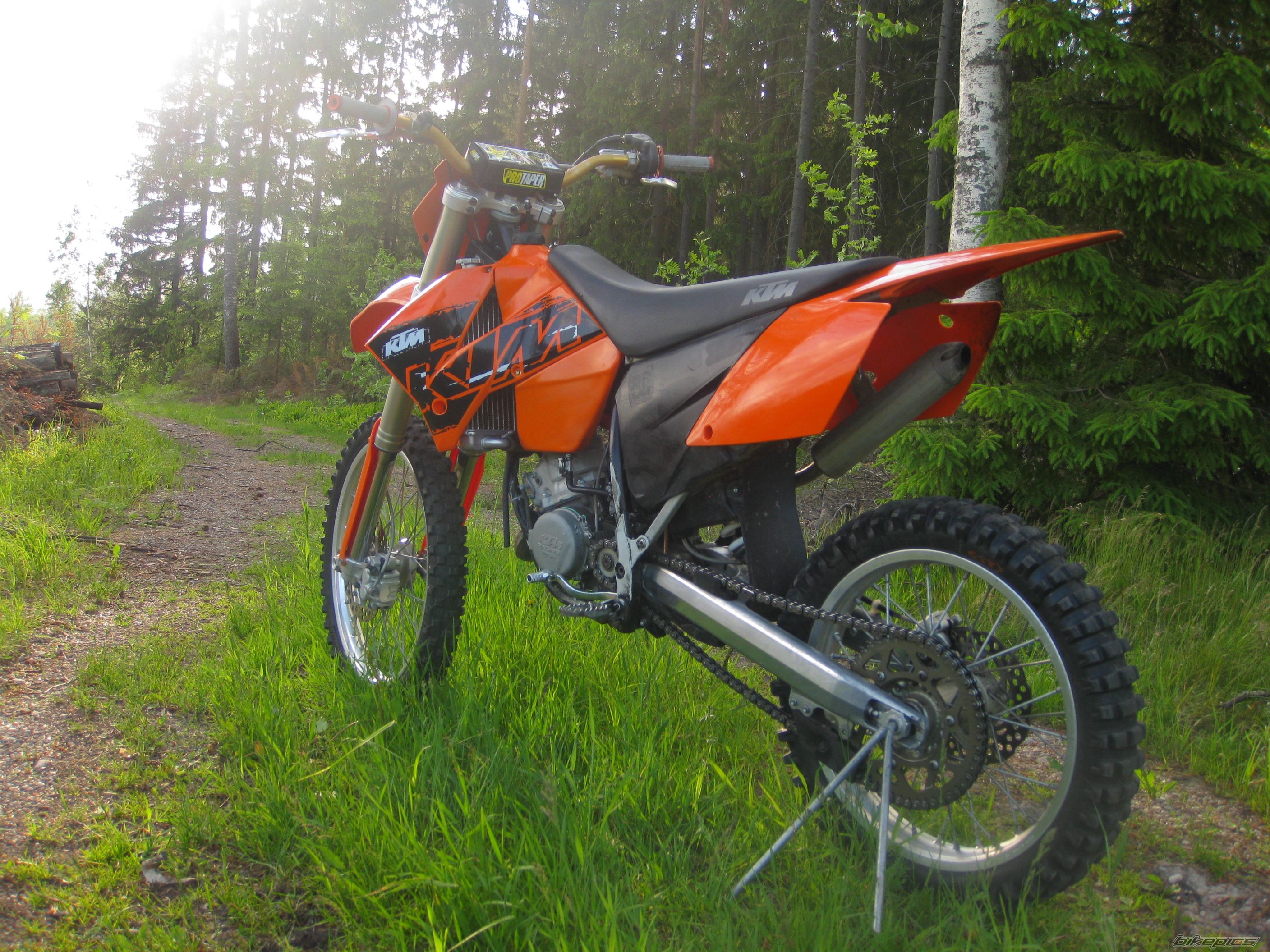 Photo 2425976