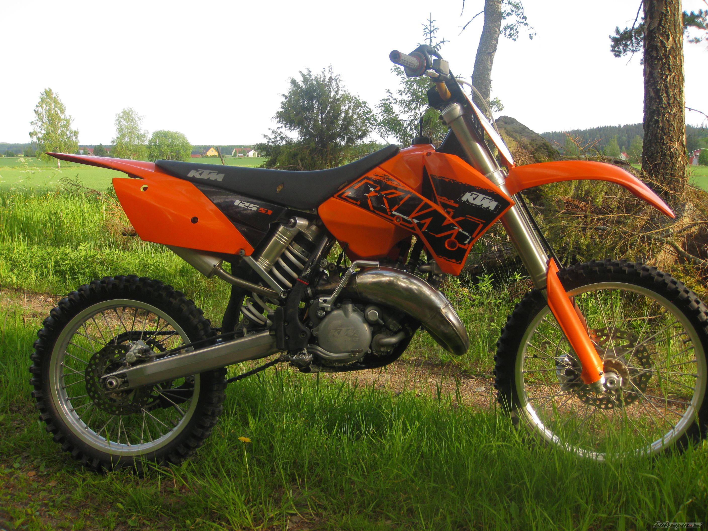 Photo 2425977