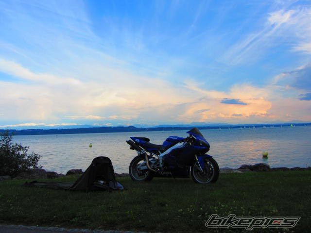 Photo 2425998