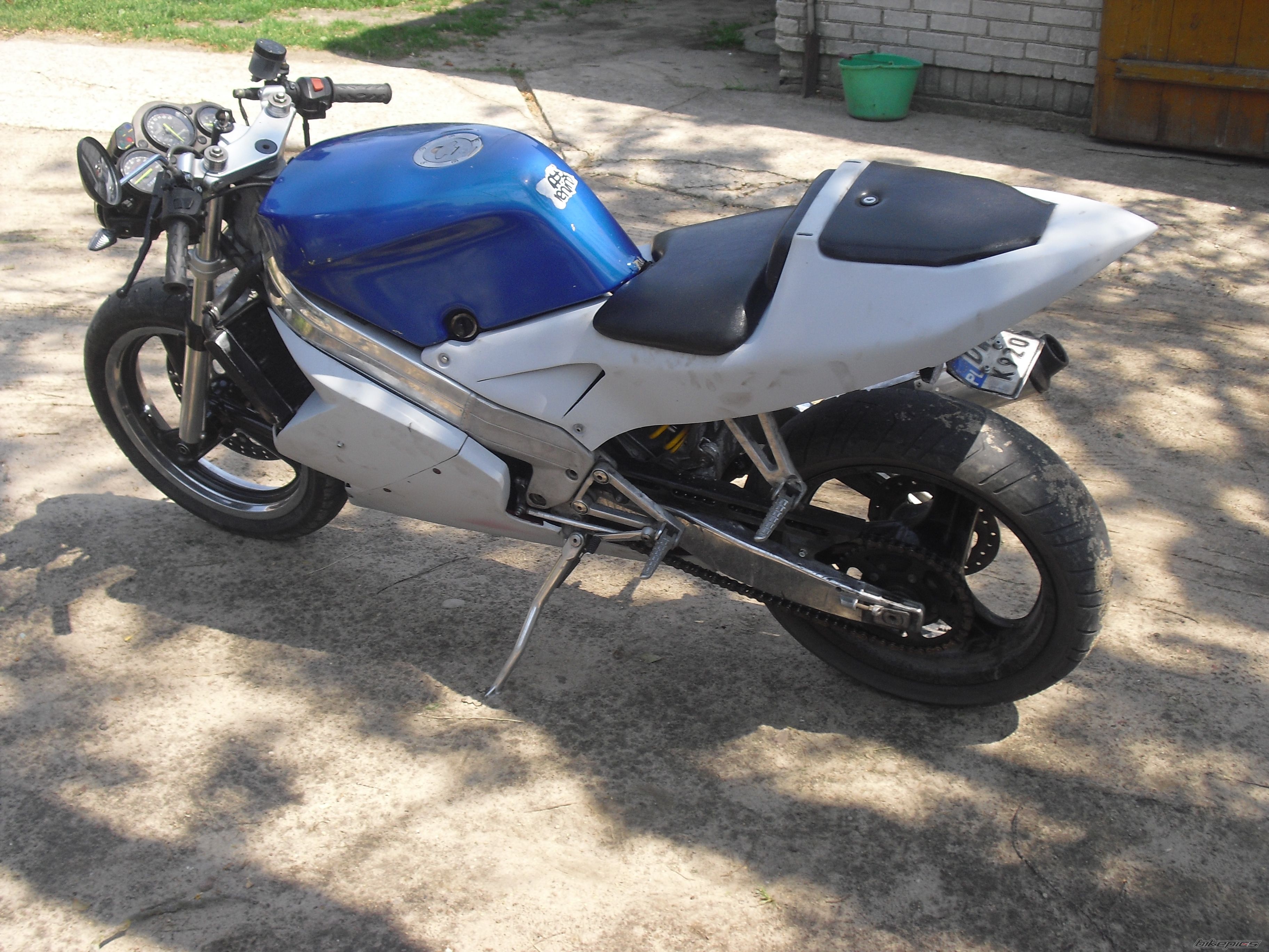 Photo 2426270