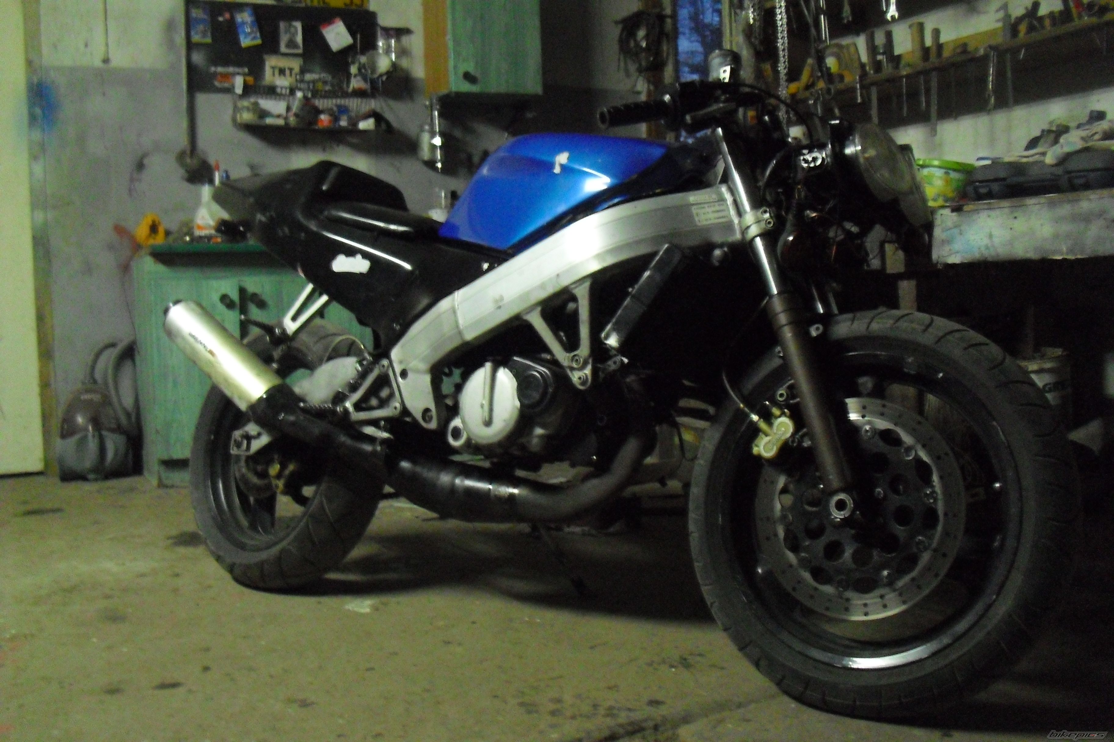 Photo 2426273