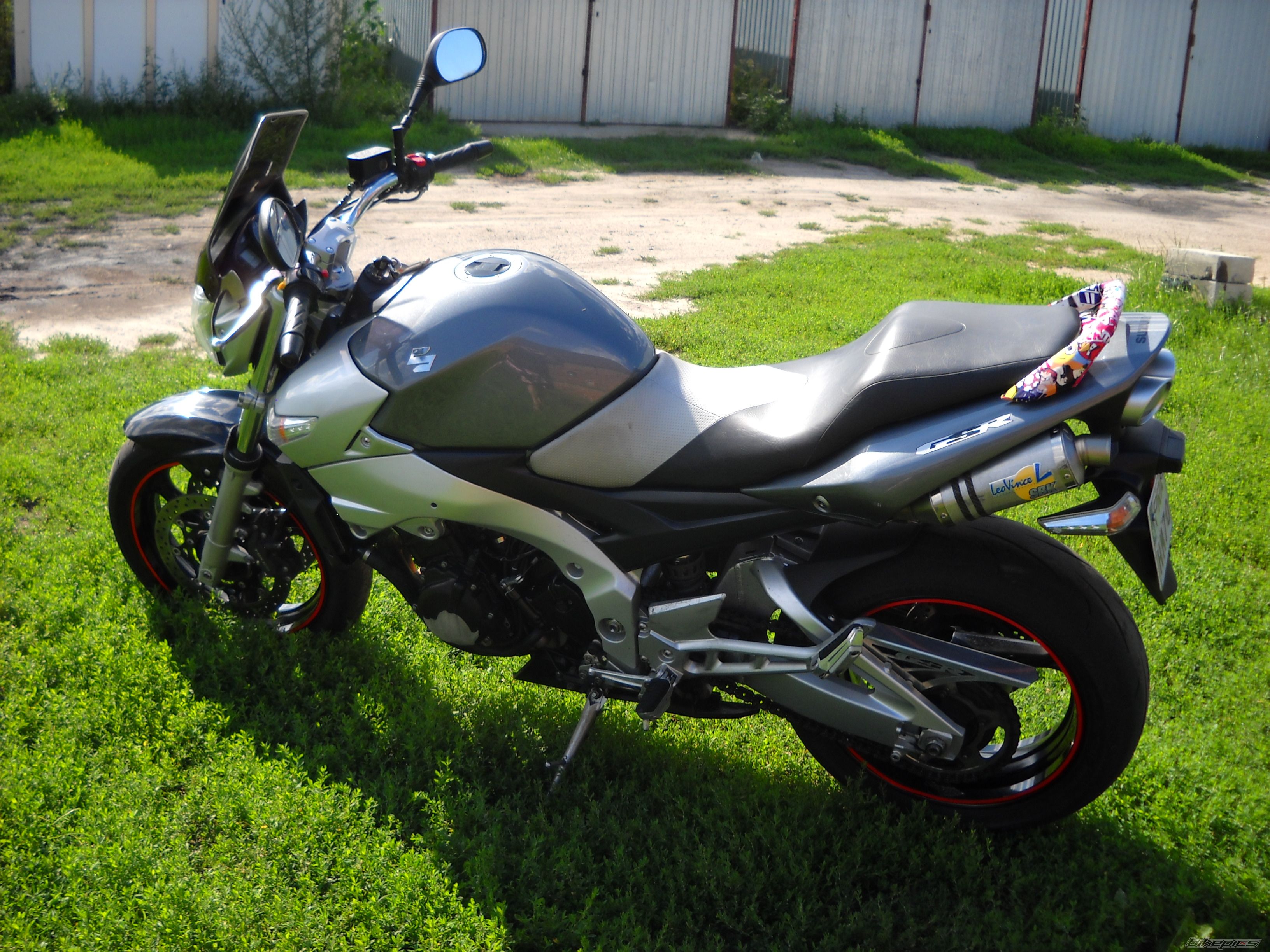 Photo 2426312