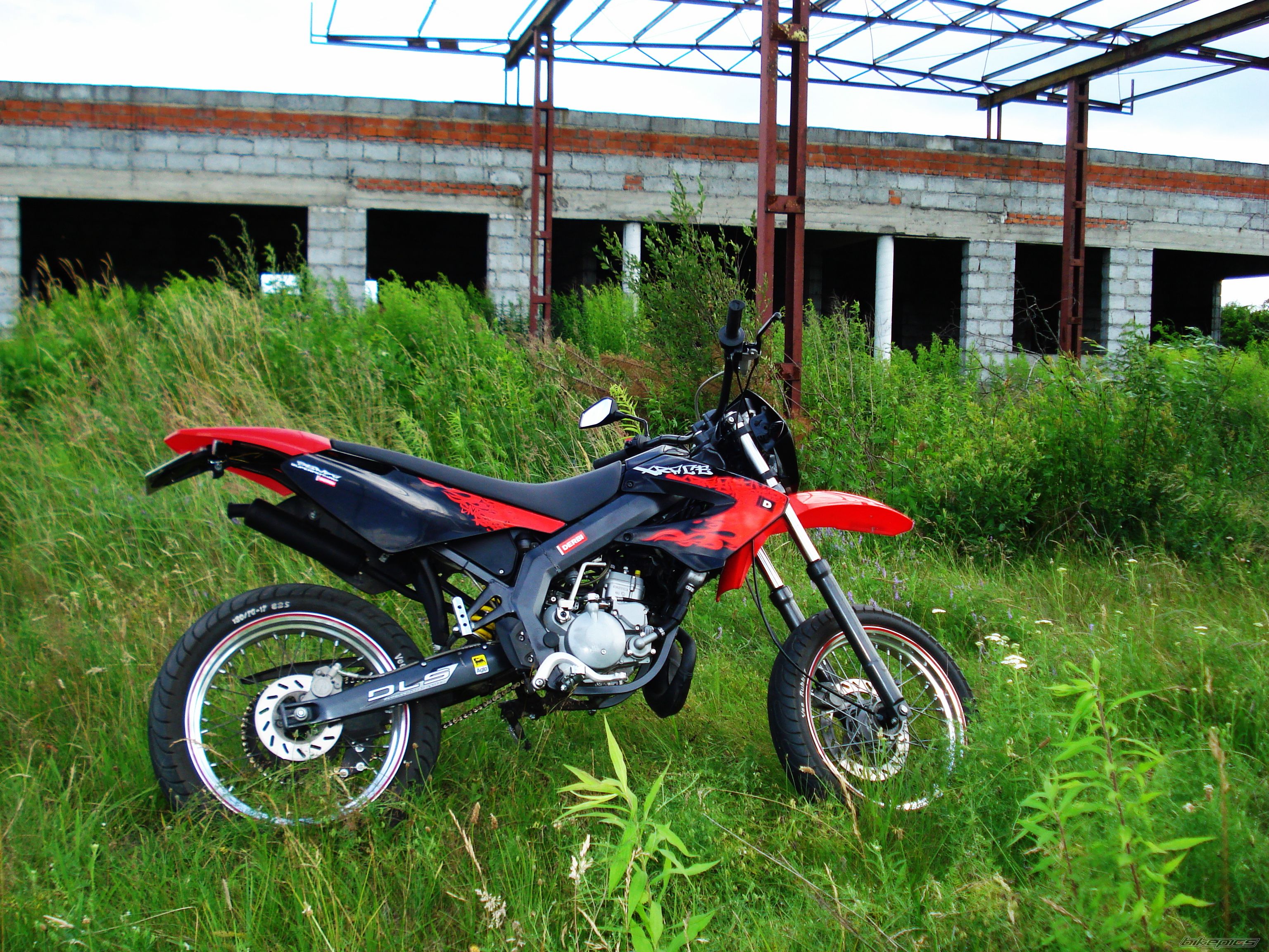 Photo 2426401