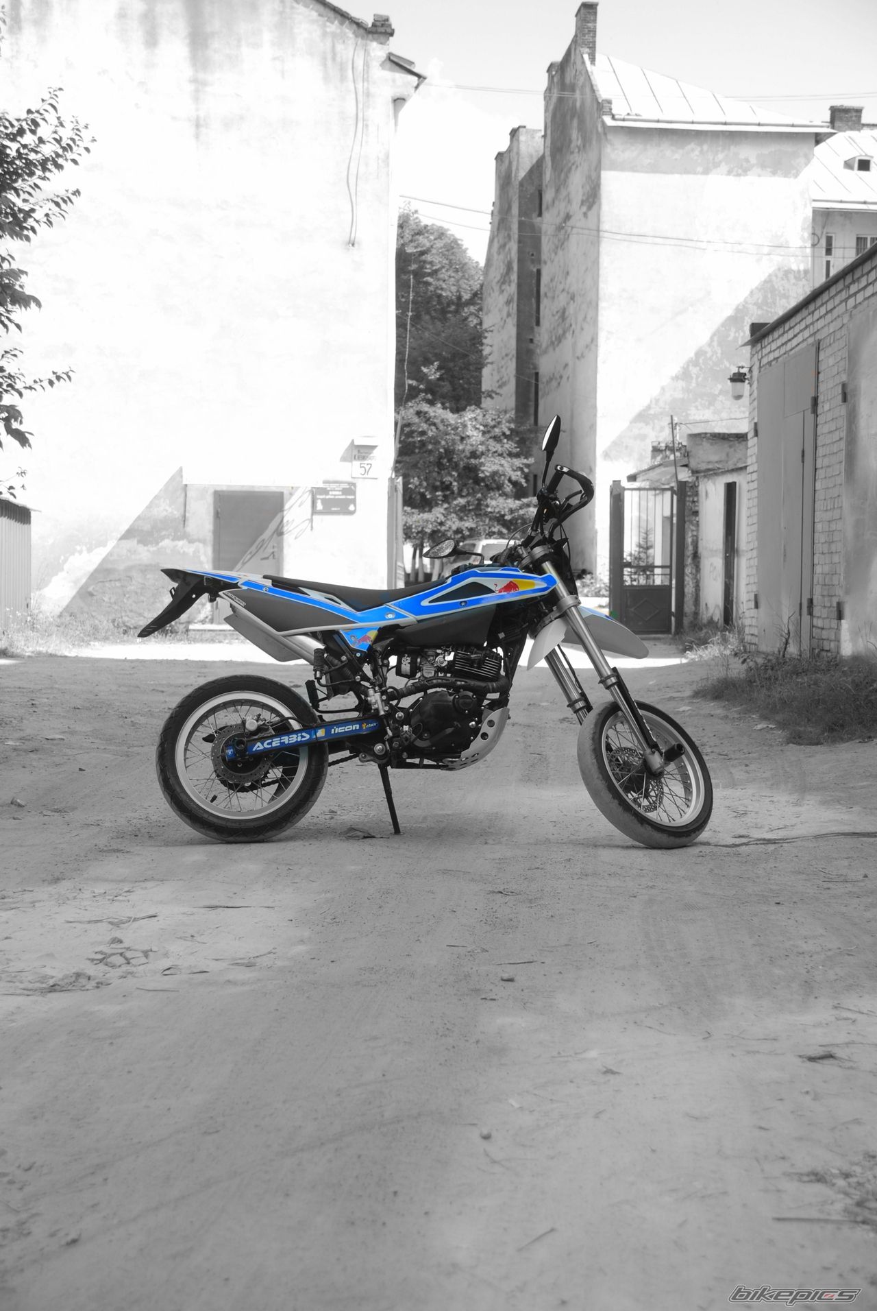Photo 2426435